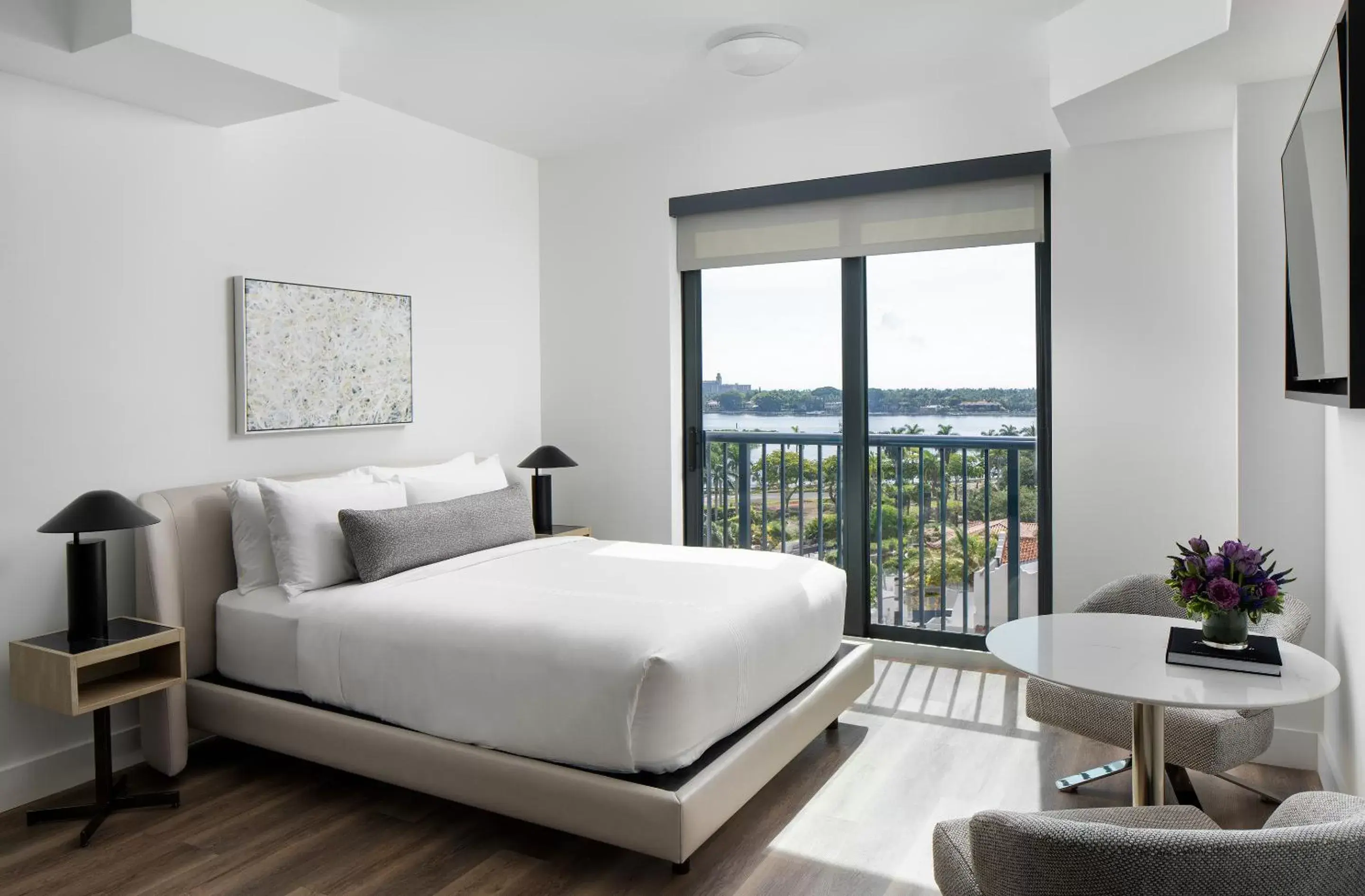 Double Room in AKA West Palm Double Room in AKA West Palm