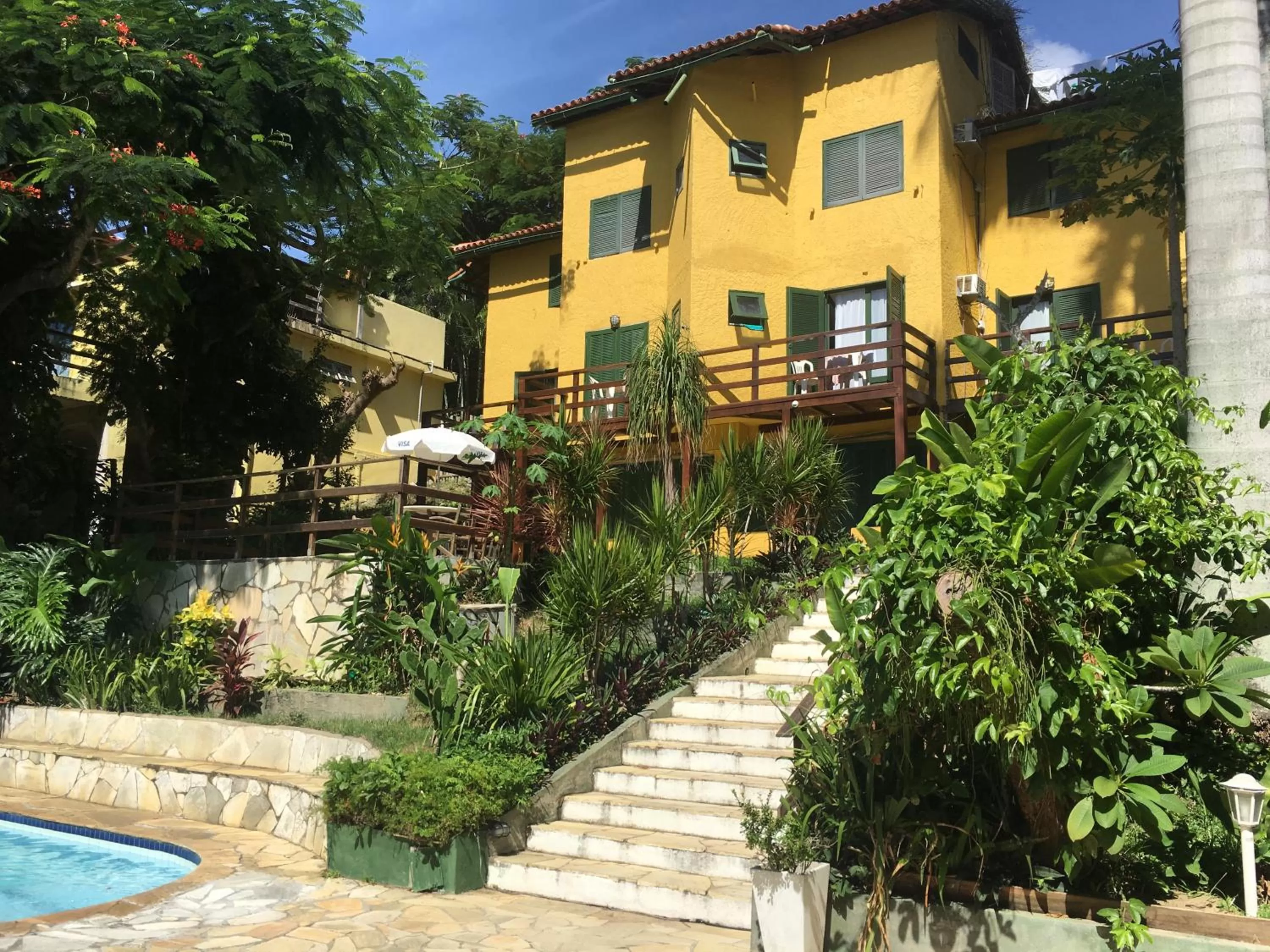 Facade/entrance in Pousada Saint Germain