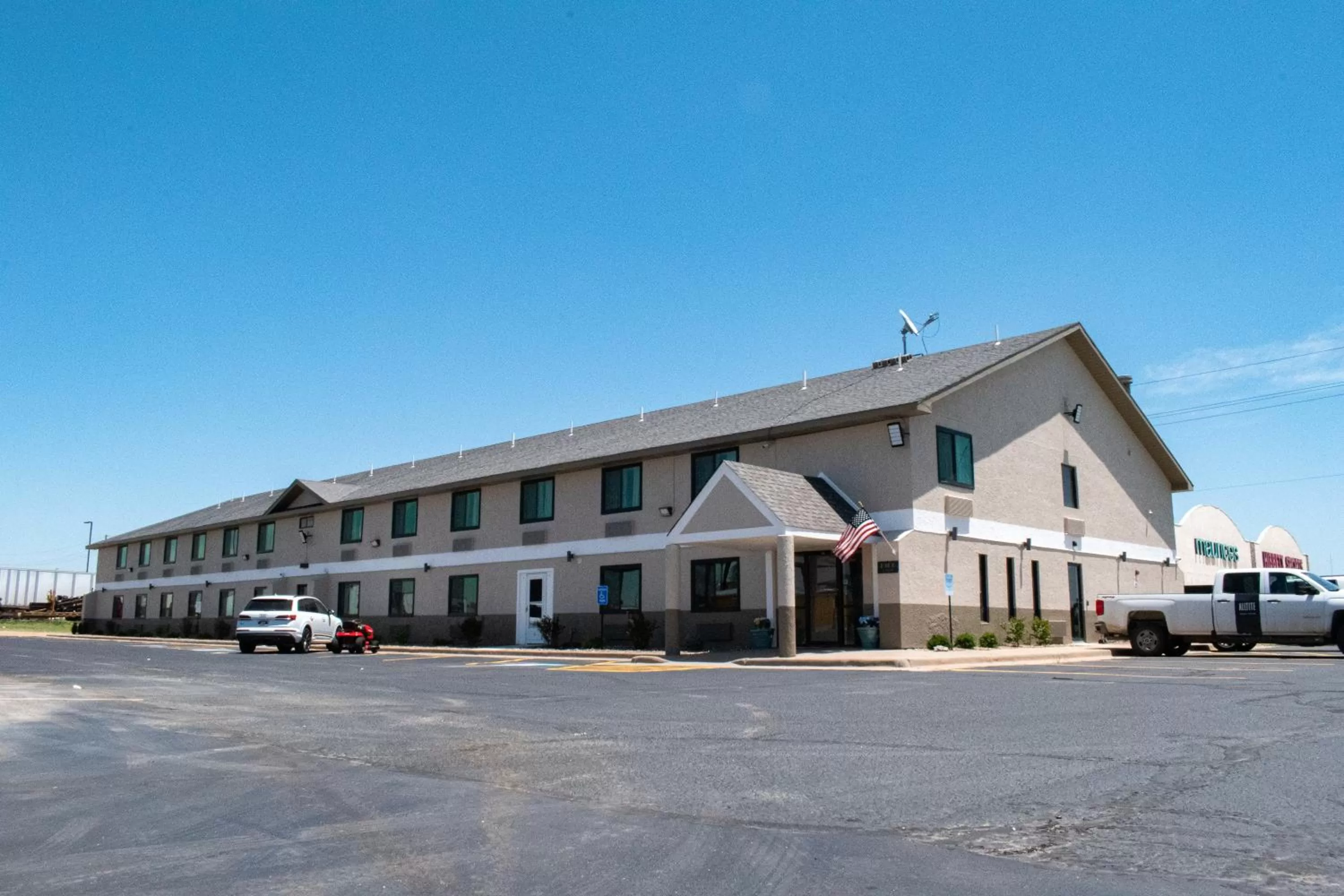 Property building in Super 8 by Wyndham Pratt