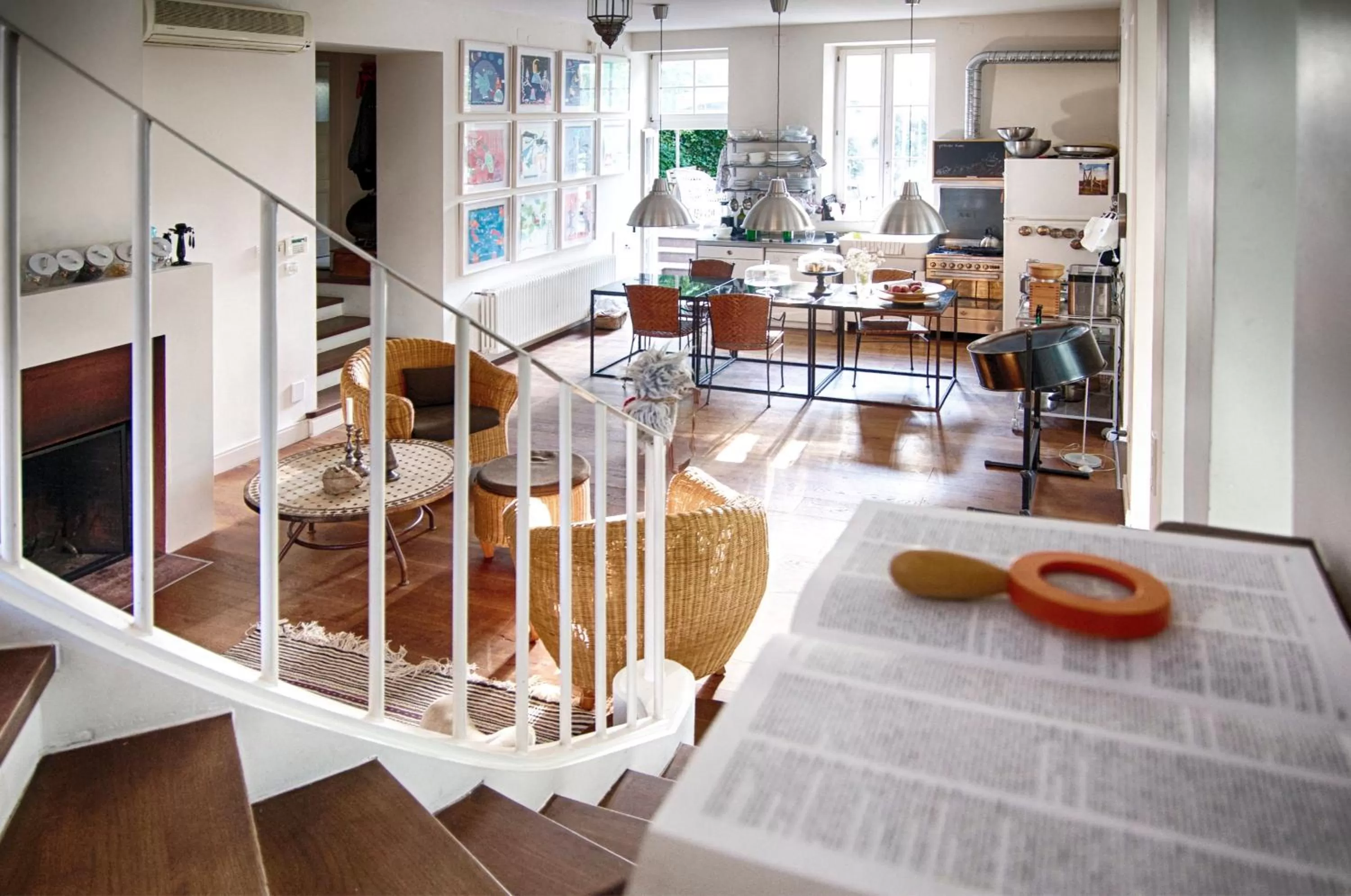 Kitchen or kitchenette in Embassy Row BnB