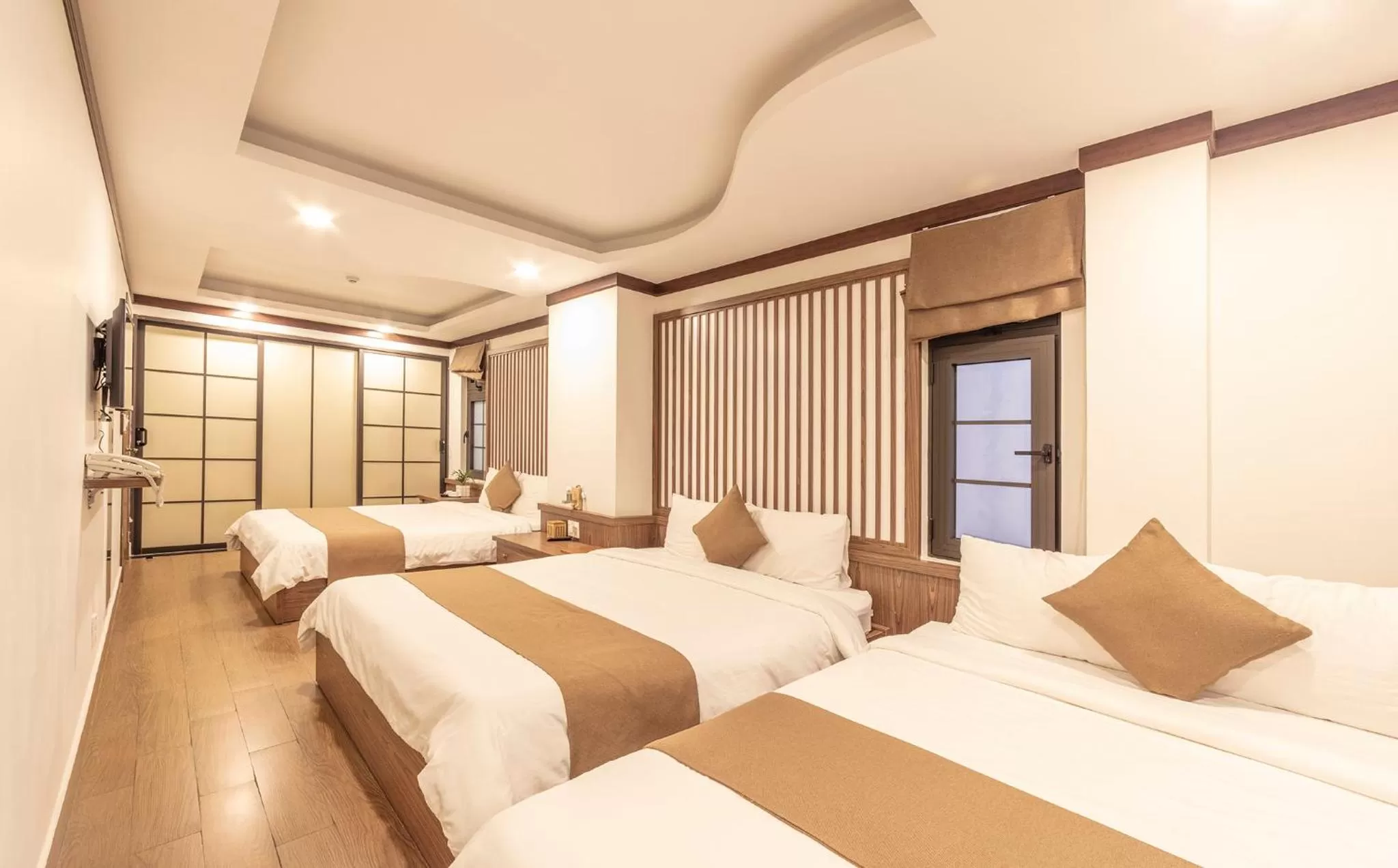 Bed in Khai Ngoc Hotel