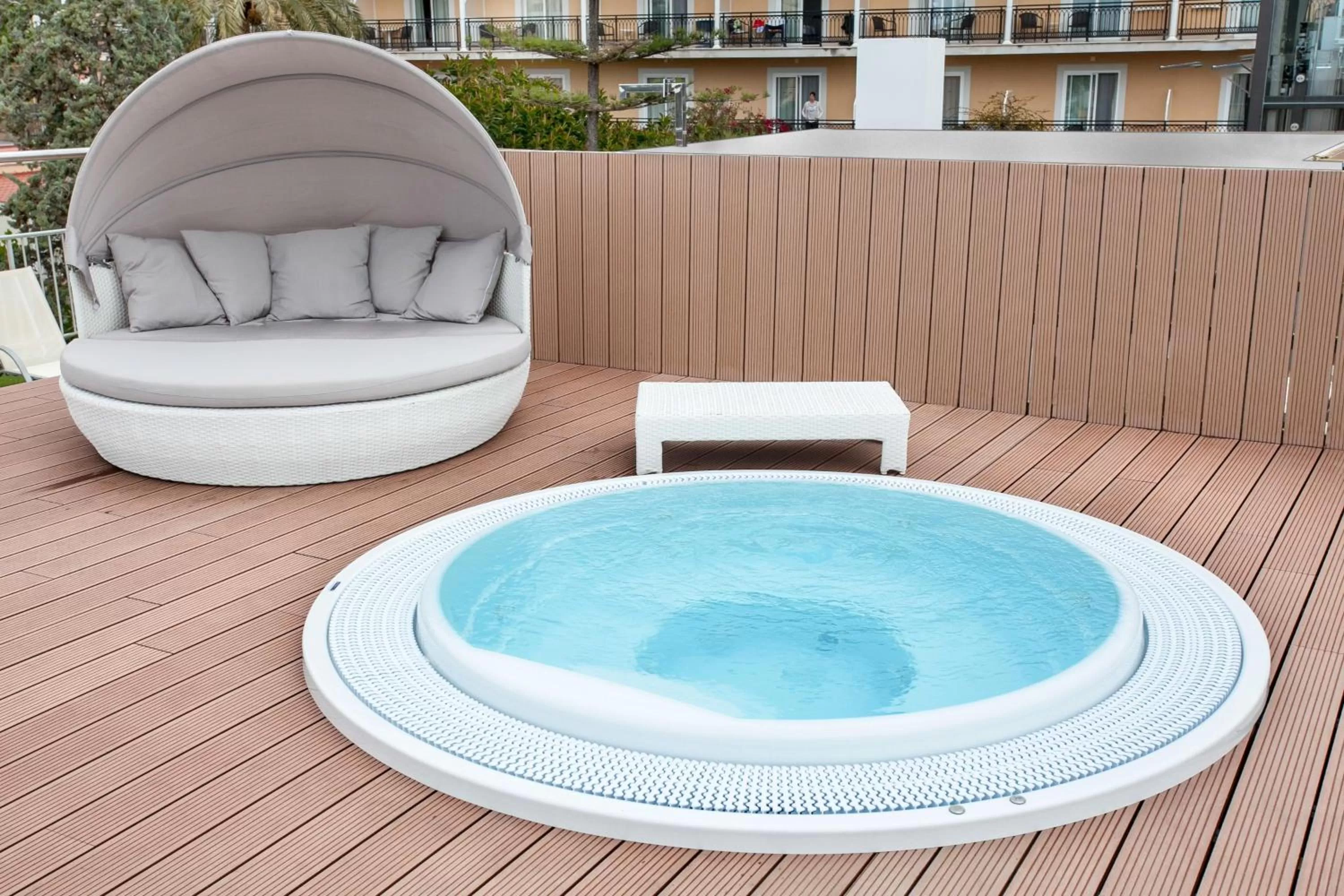 Solarium in Morlans Garden