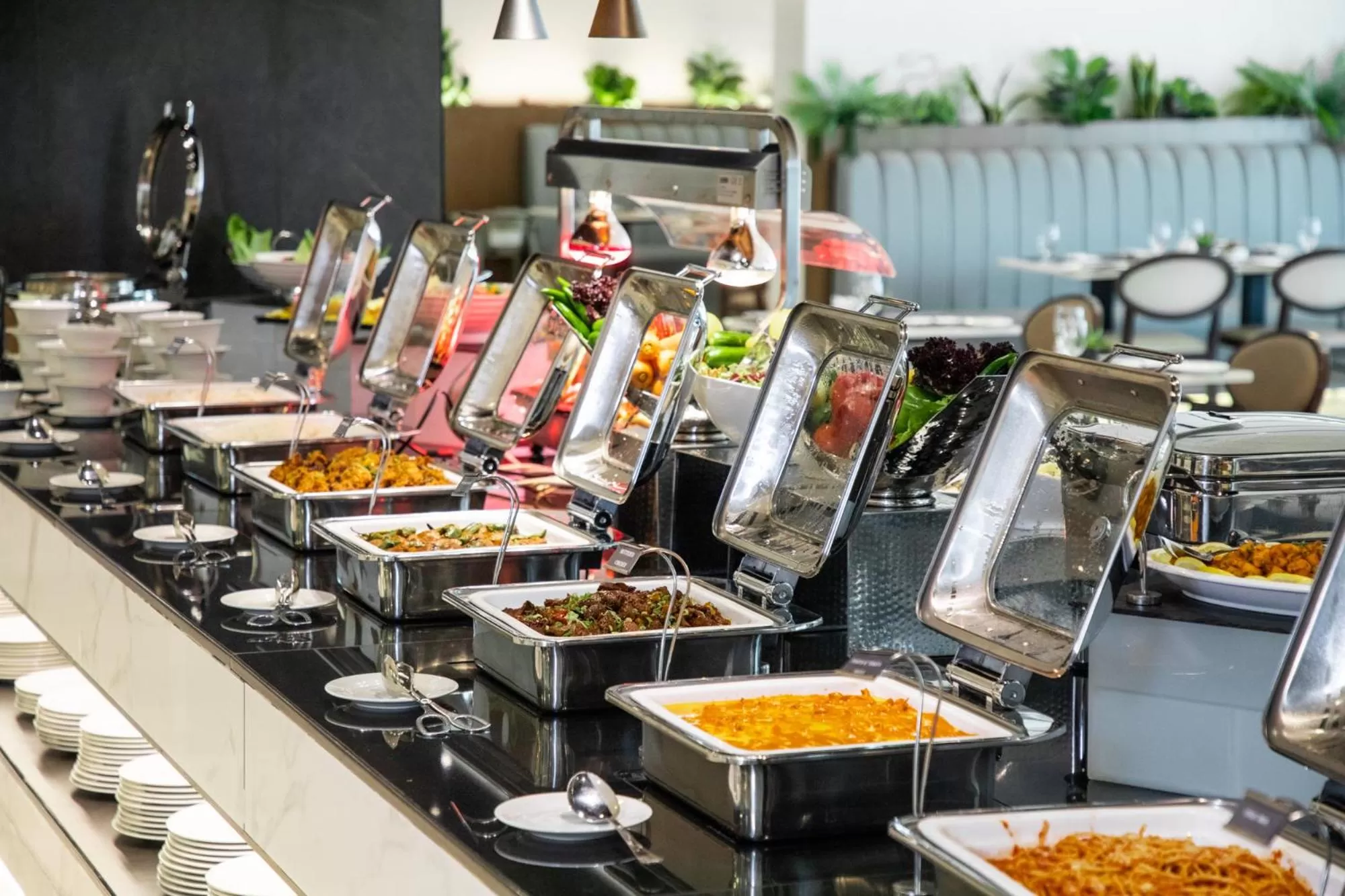 Restaurant/places to eat in Elite Byblos Hotel