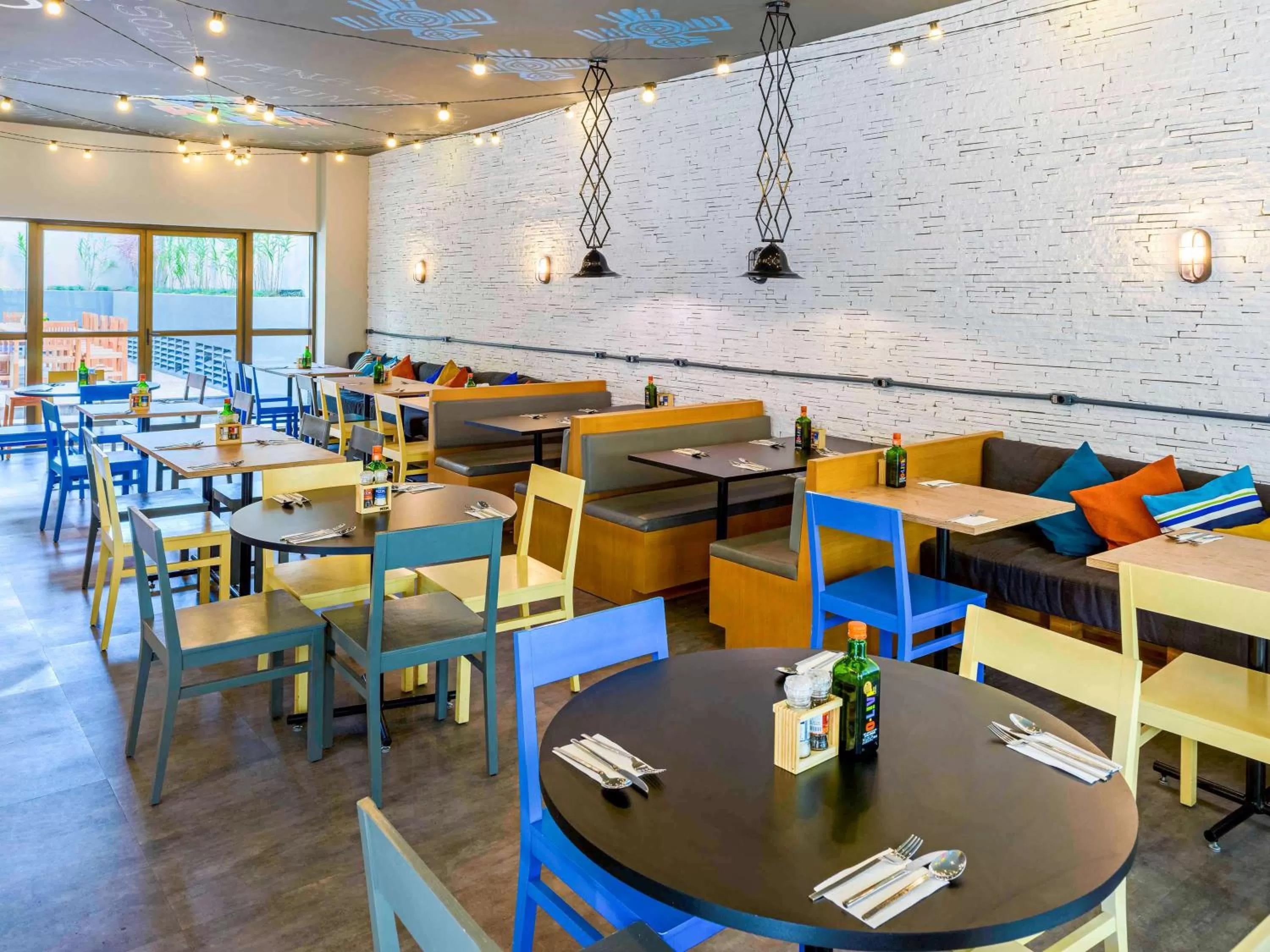 Restaurant/places to eat in ibis Styles SP Faria Lima