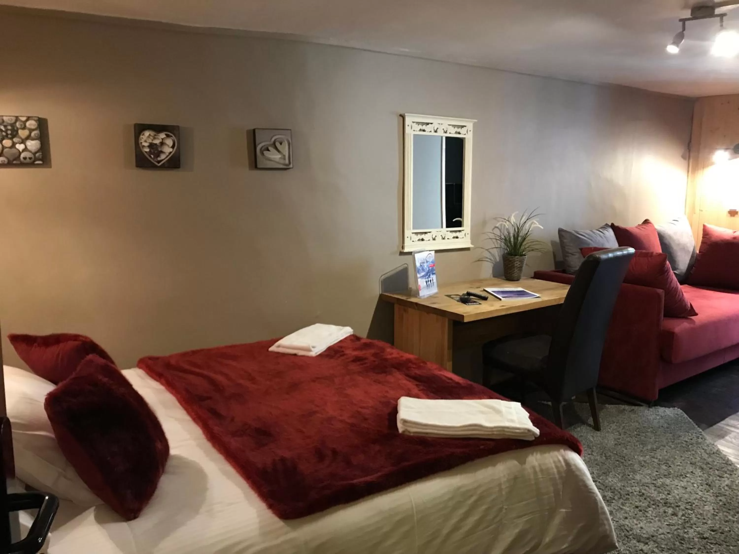 Bed in Auberge de la Paix