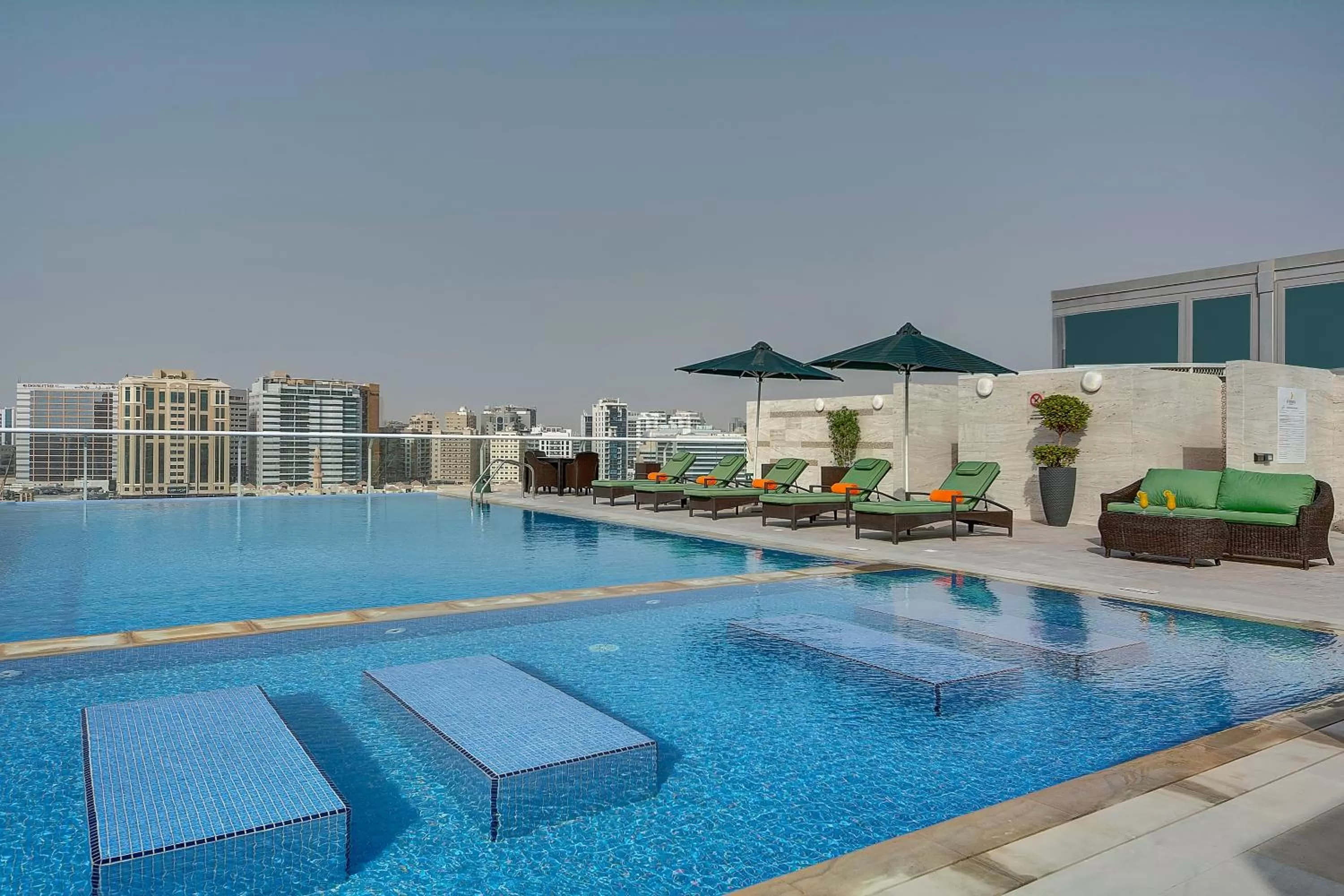 Swimming pool in Al Khoory Atrium
