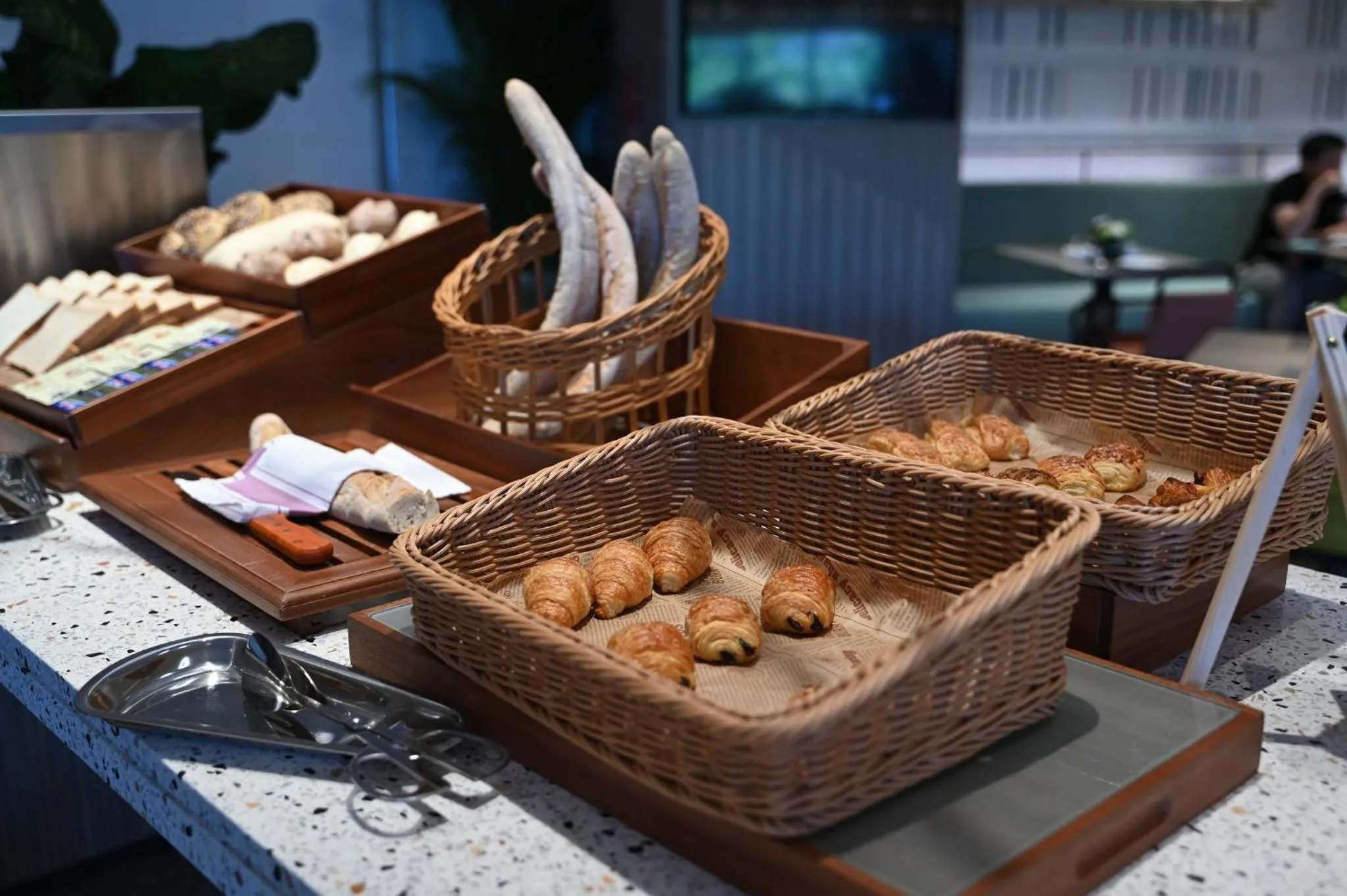 Breakfast in EVEN Hotels Shenzhen Guangming Cloud Park by IHG