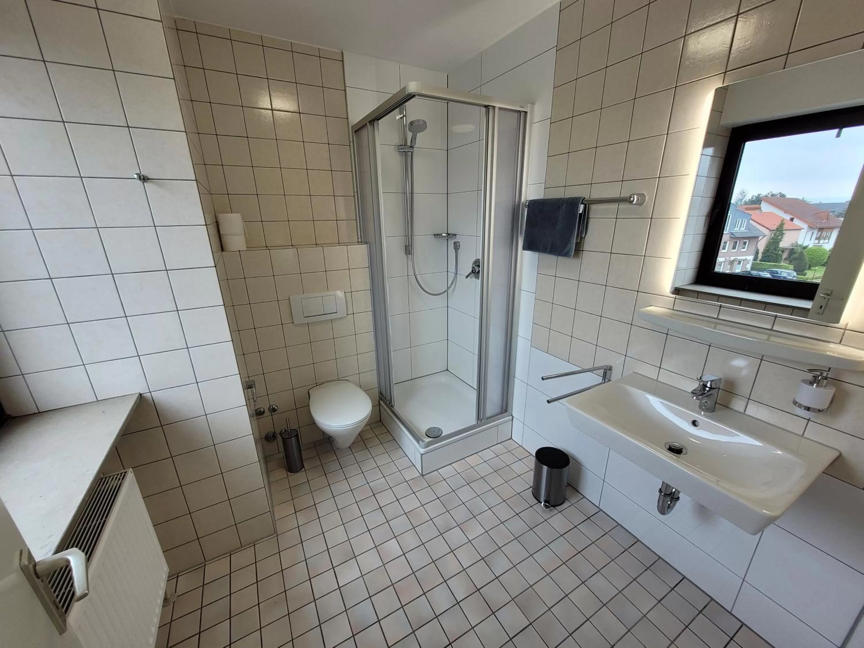 Bathroom in Guesthouse WI rooms