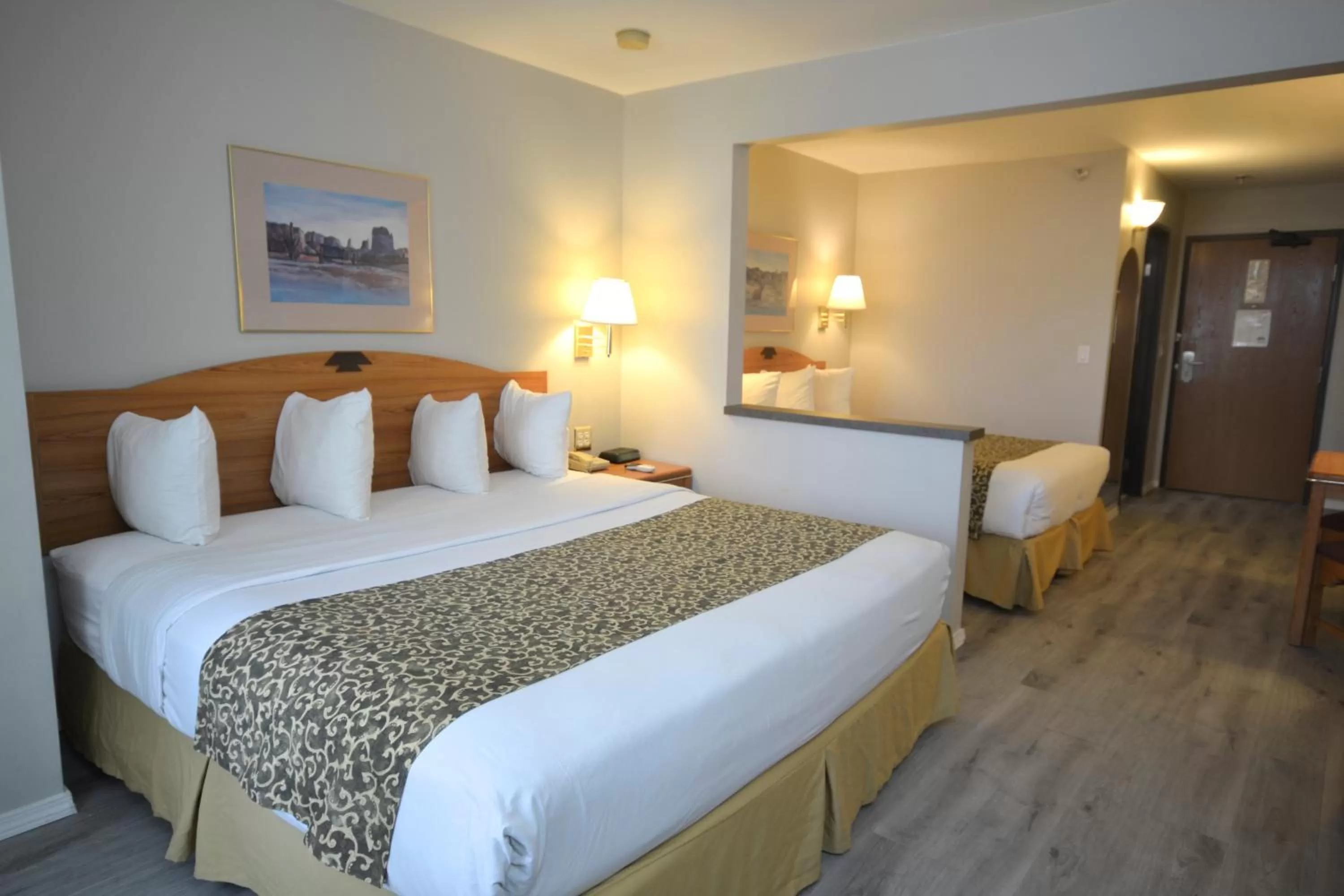 Photo of the whole room, Bed in Days Inn & Suites by Wyndham Airport Albuquerque