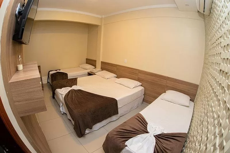 Bed in Aeroporto Plaza Hotel