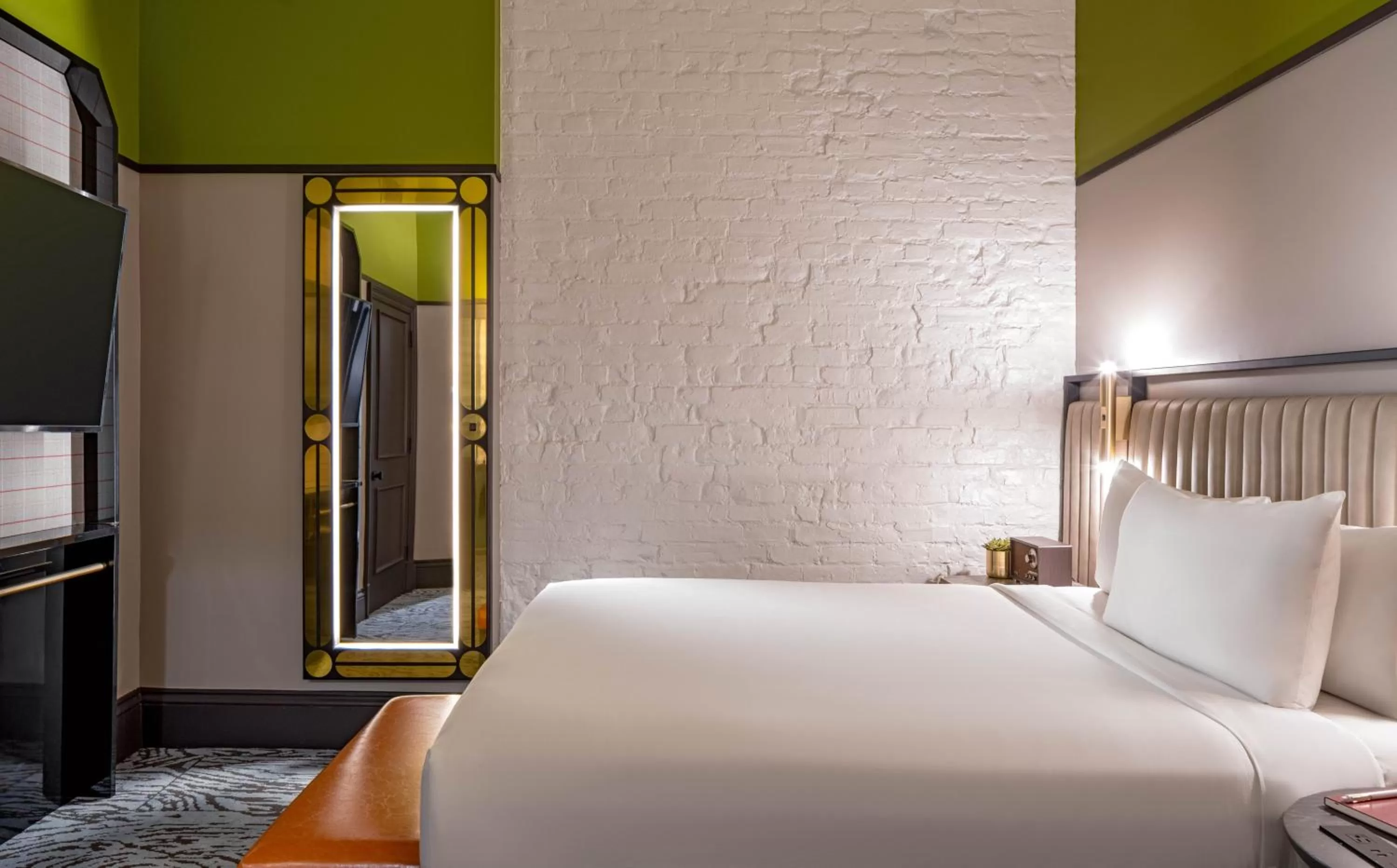 Bedroom, Bed in Pelham Hotel