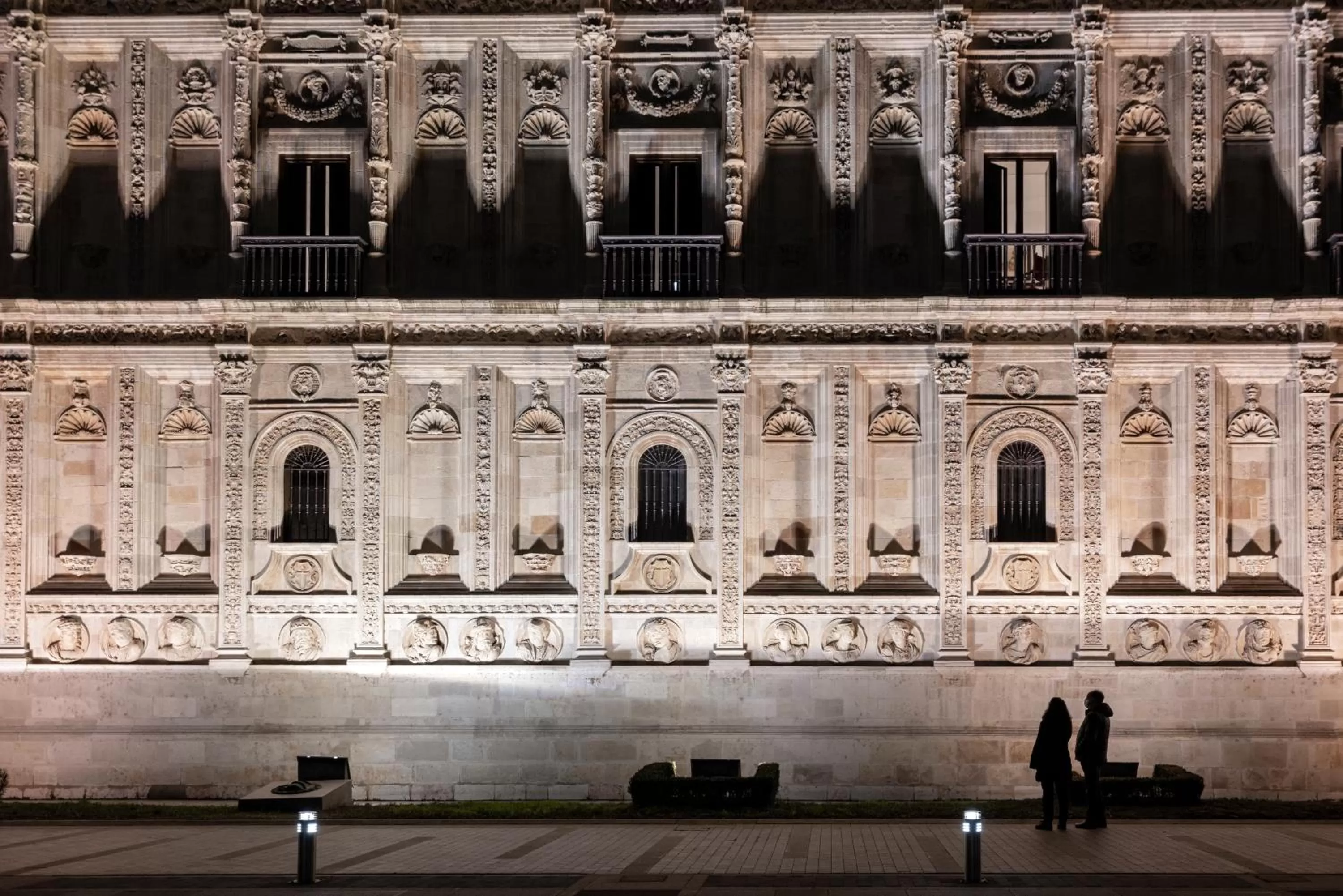 Facade/entrance in Parador de Turismo de León