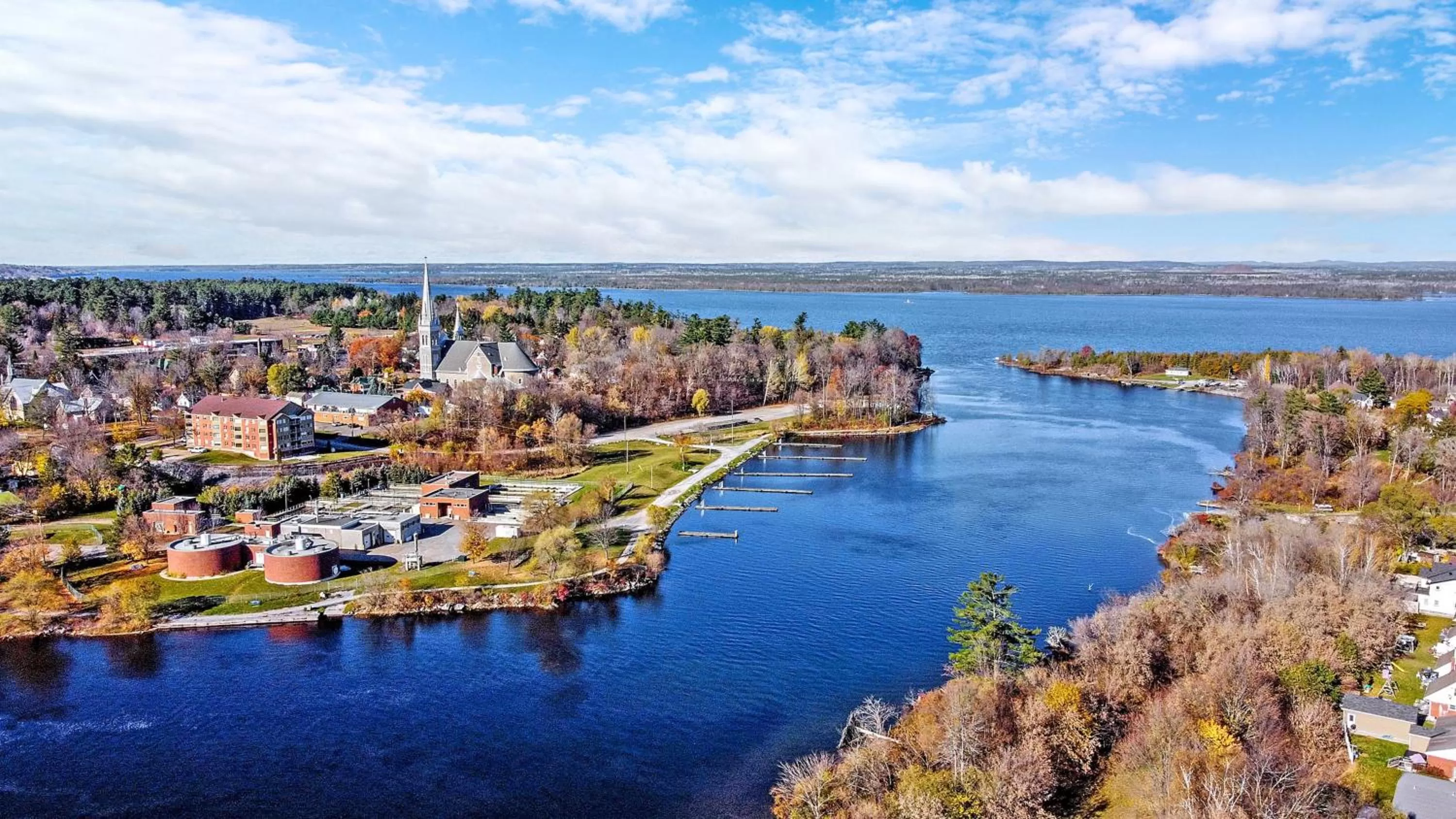 Natural landscape in Ramada by Wyndham Arnprior