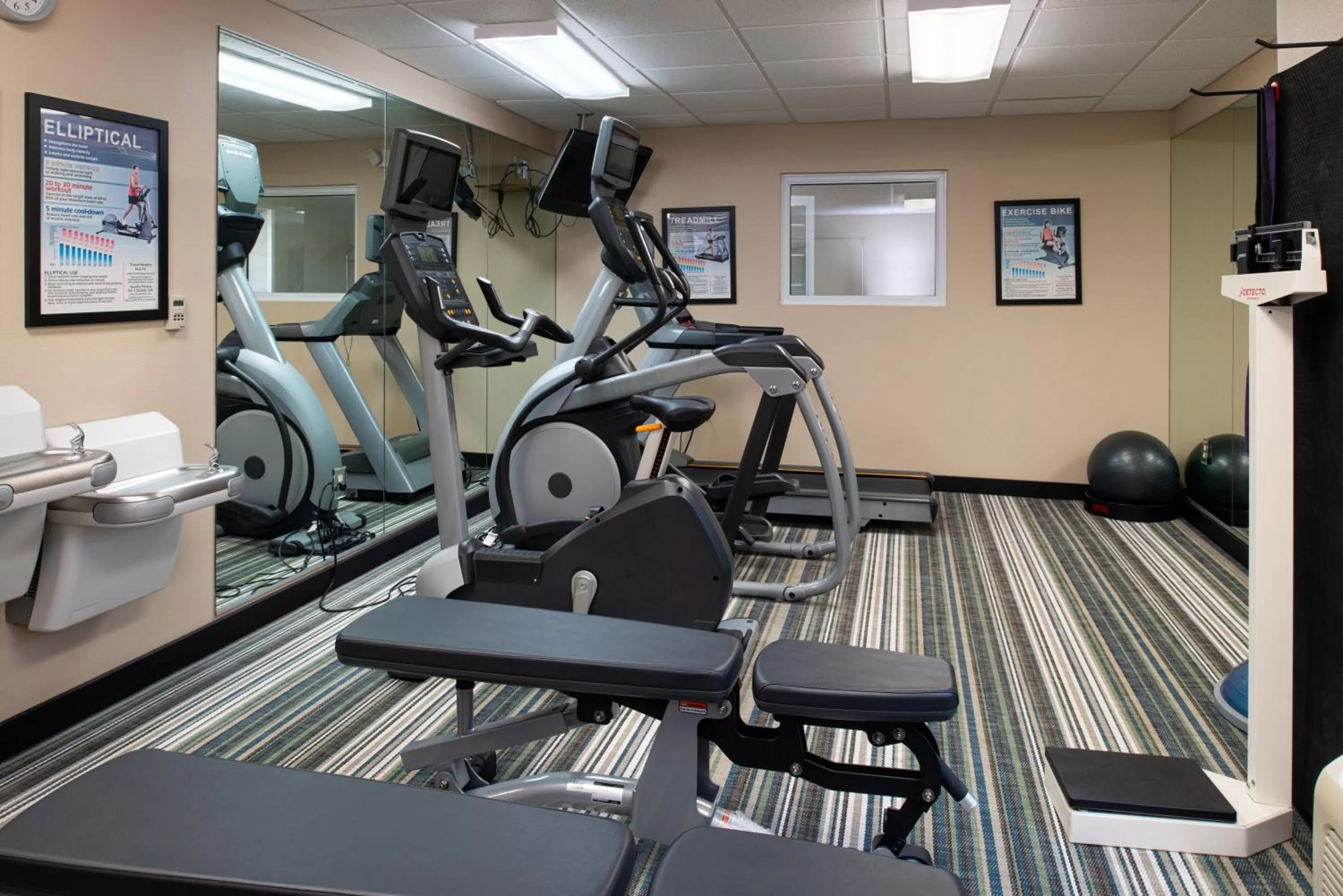 Fitness centre/facilities in Candlewood Suites Olathe by IHG