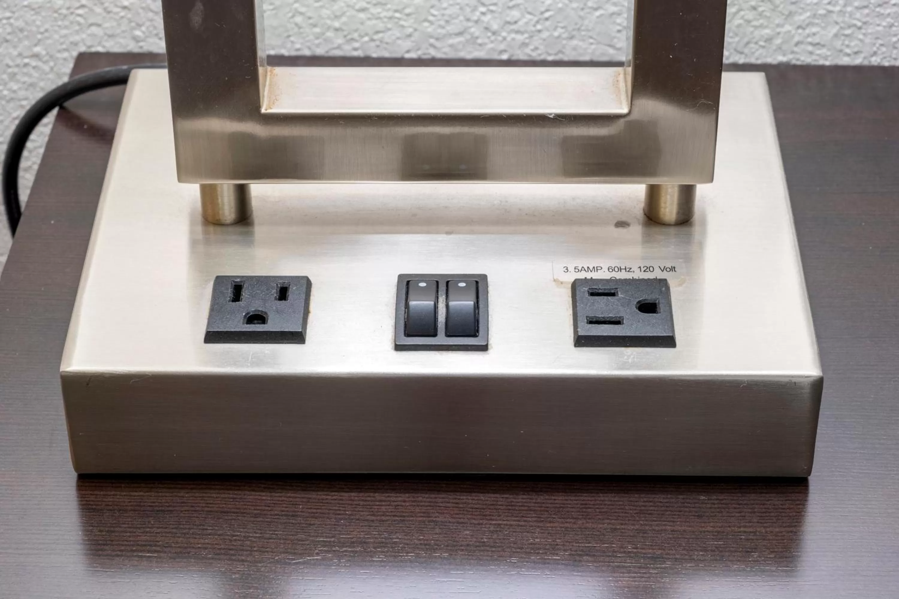 Photo of the whole room in HomeTown Inn by Red Roof East Syracuse