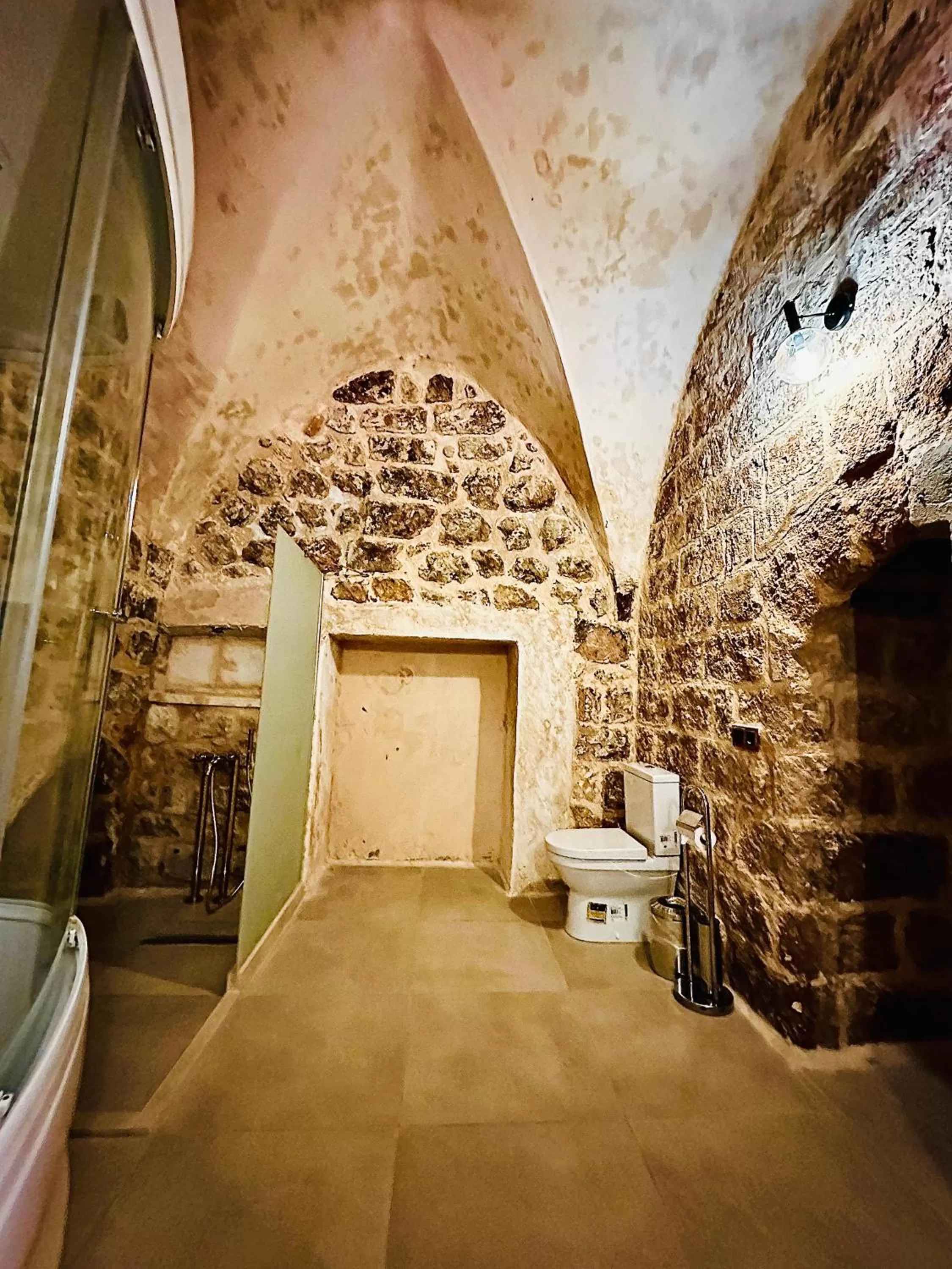 Toilet in Fairouz Konak Otel