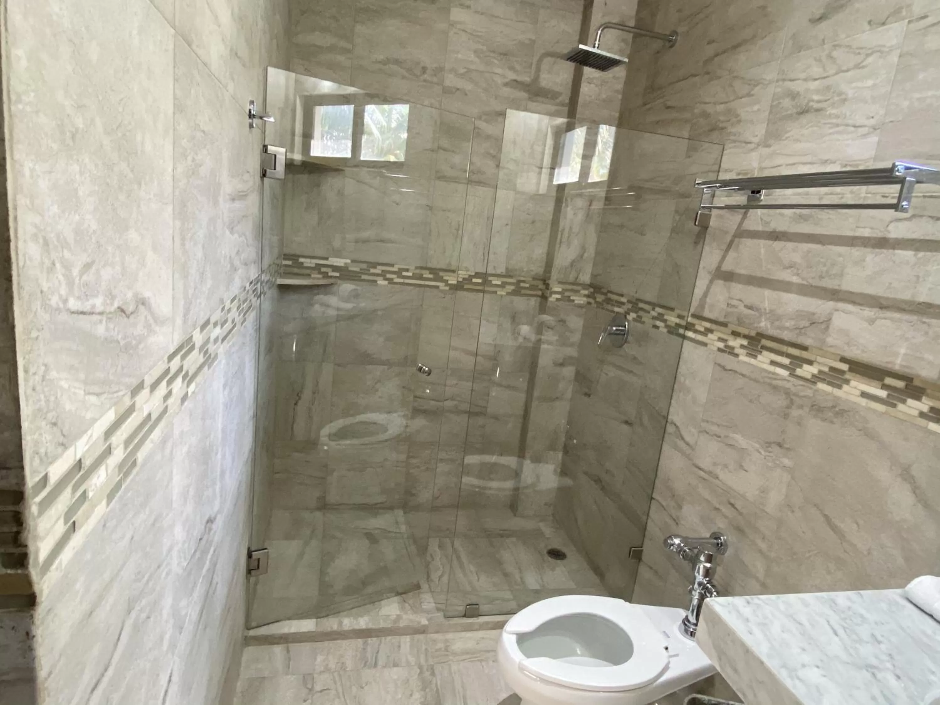 Bathroom in Cuxos Hotel Beachfront