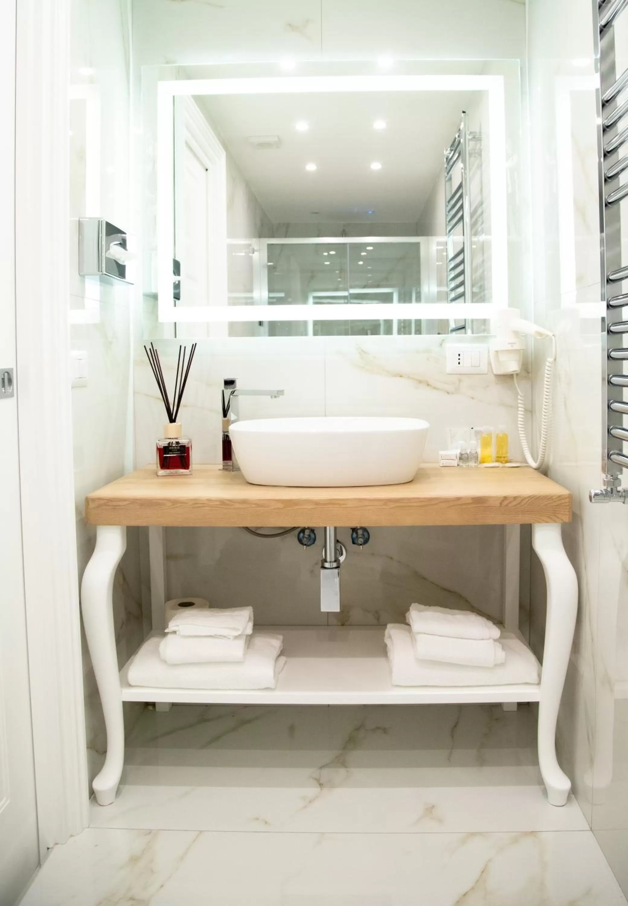 Bathroom in Gentile Suite