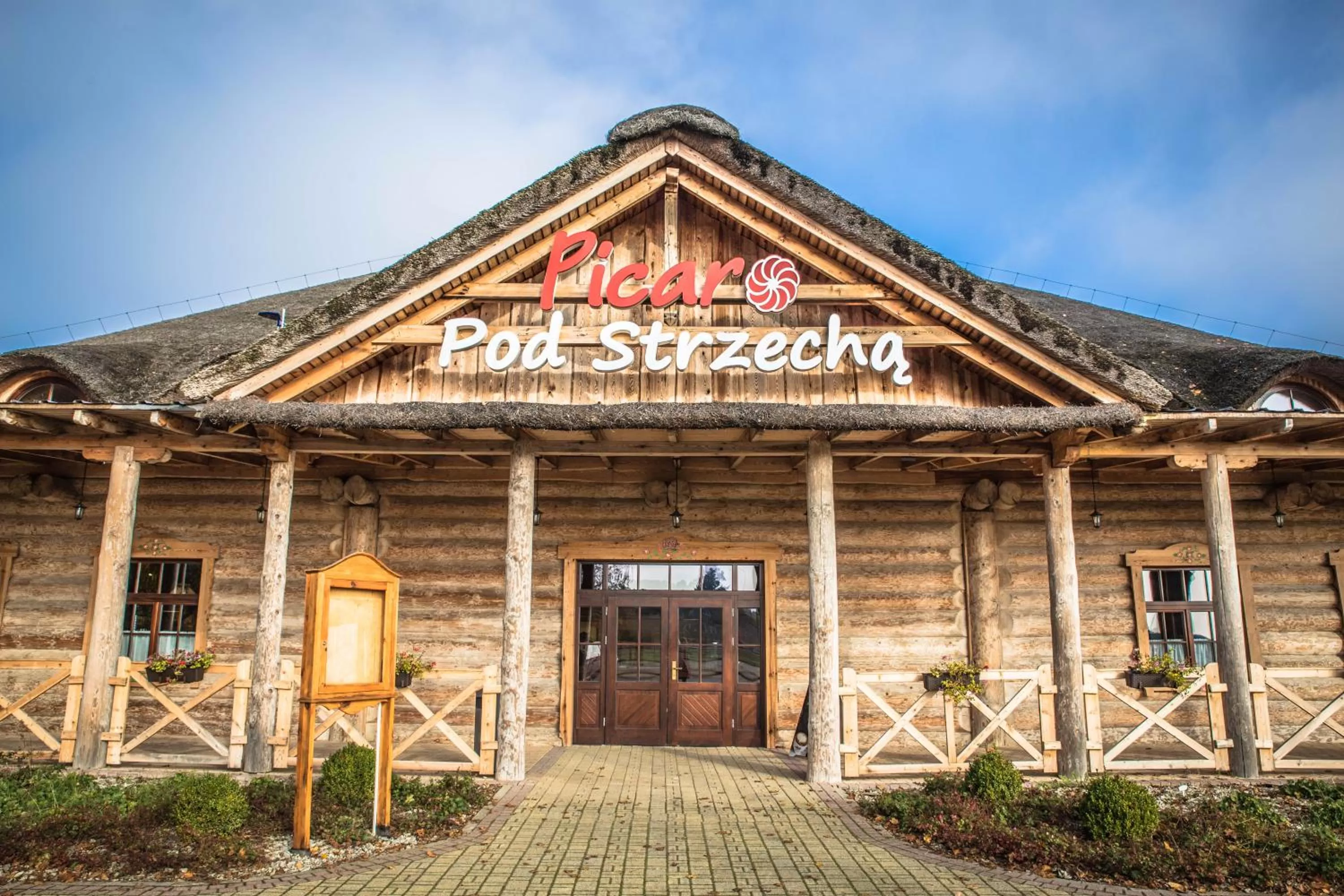 Restaurant/places to eat in Hotel Picaro Stok