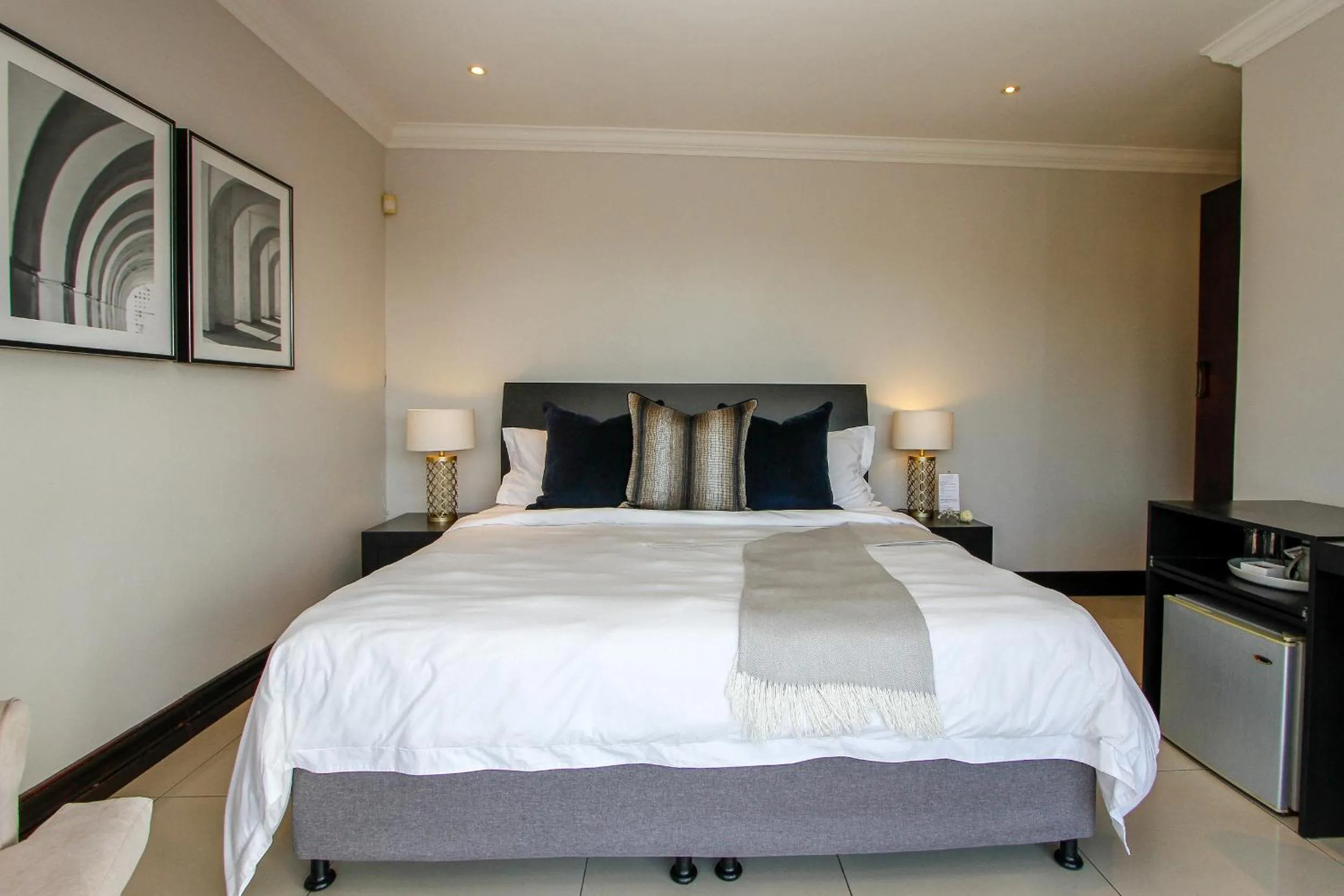 Bedroom, Bed in Sanchia Luxury Guest House