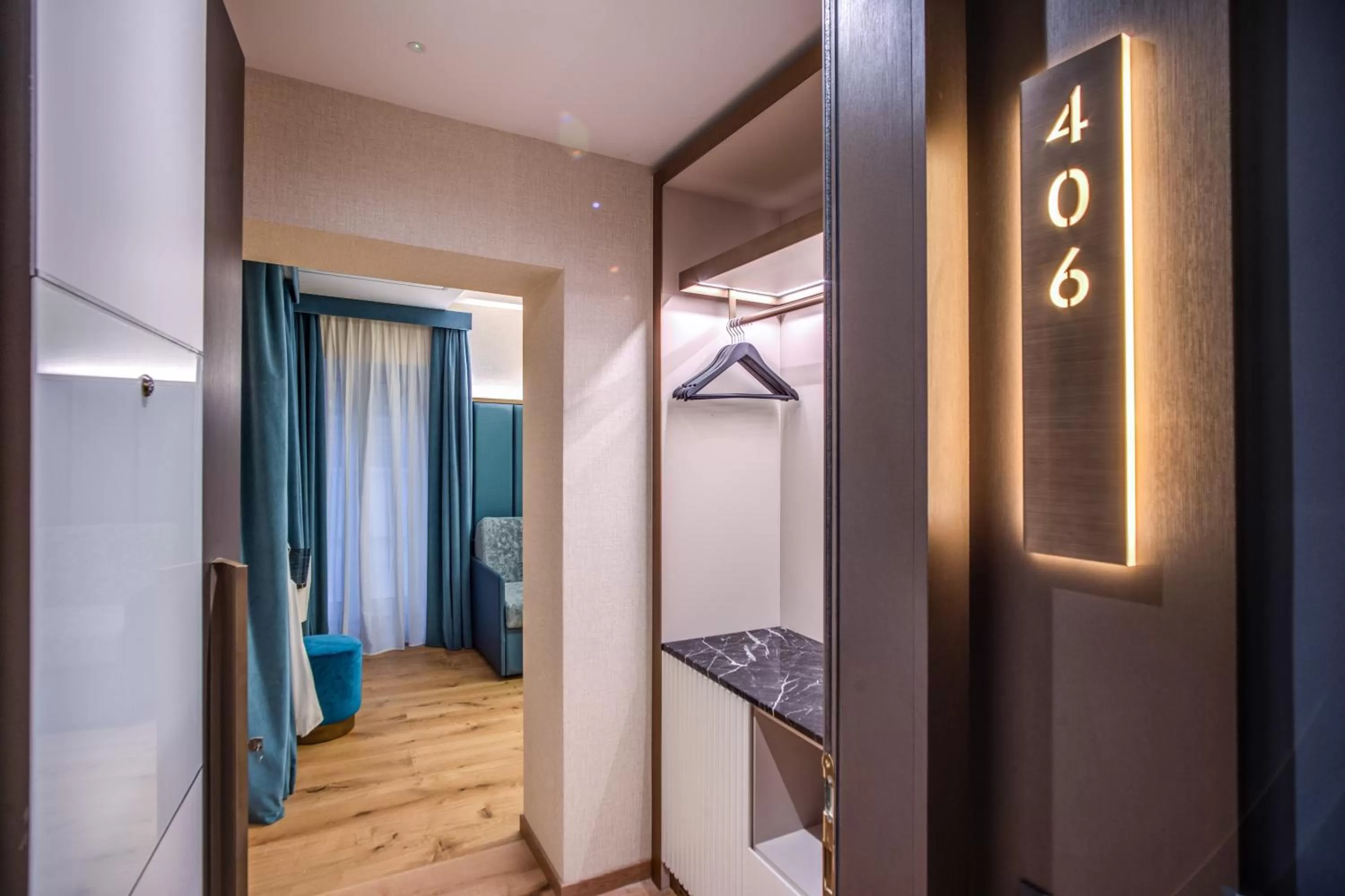 Bedroom in CC Palace Hotel