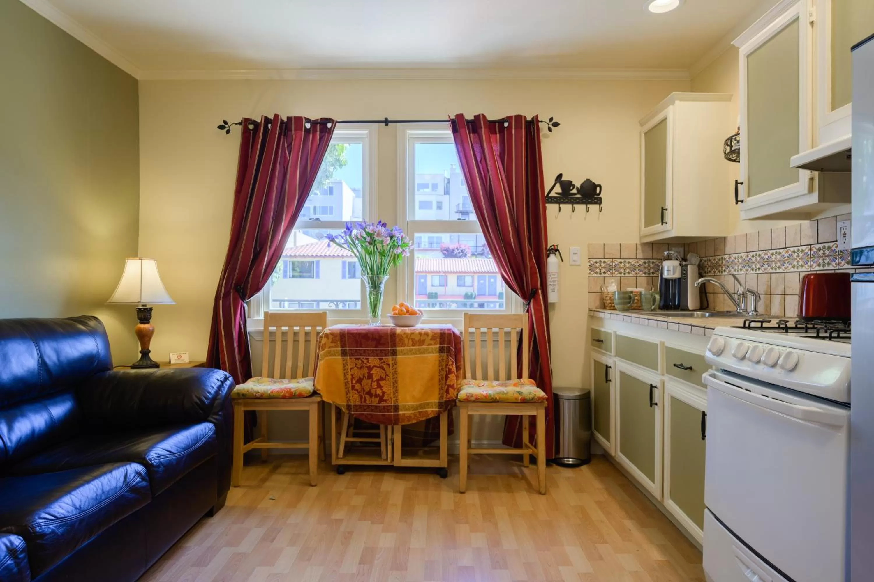 Dining area in Marina Motel
