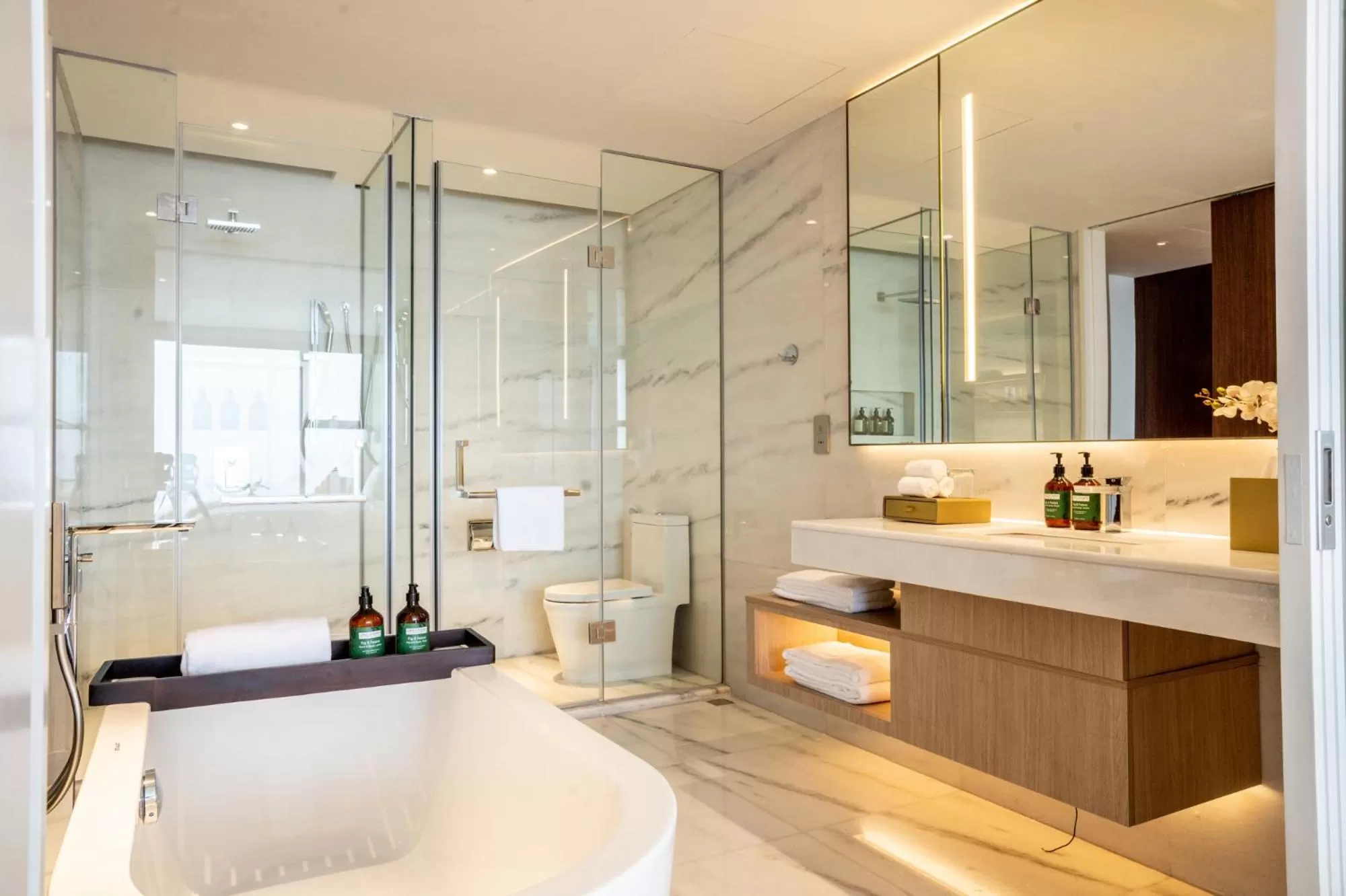Bathroom in Crowne Plaza Vinh Yen City Centre by IHG