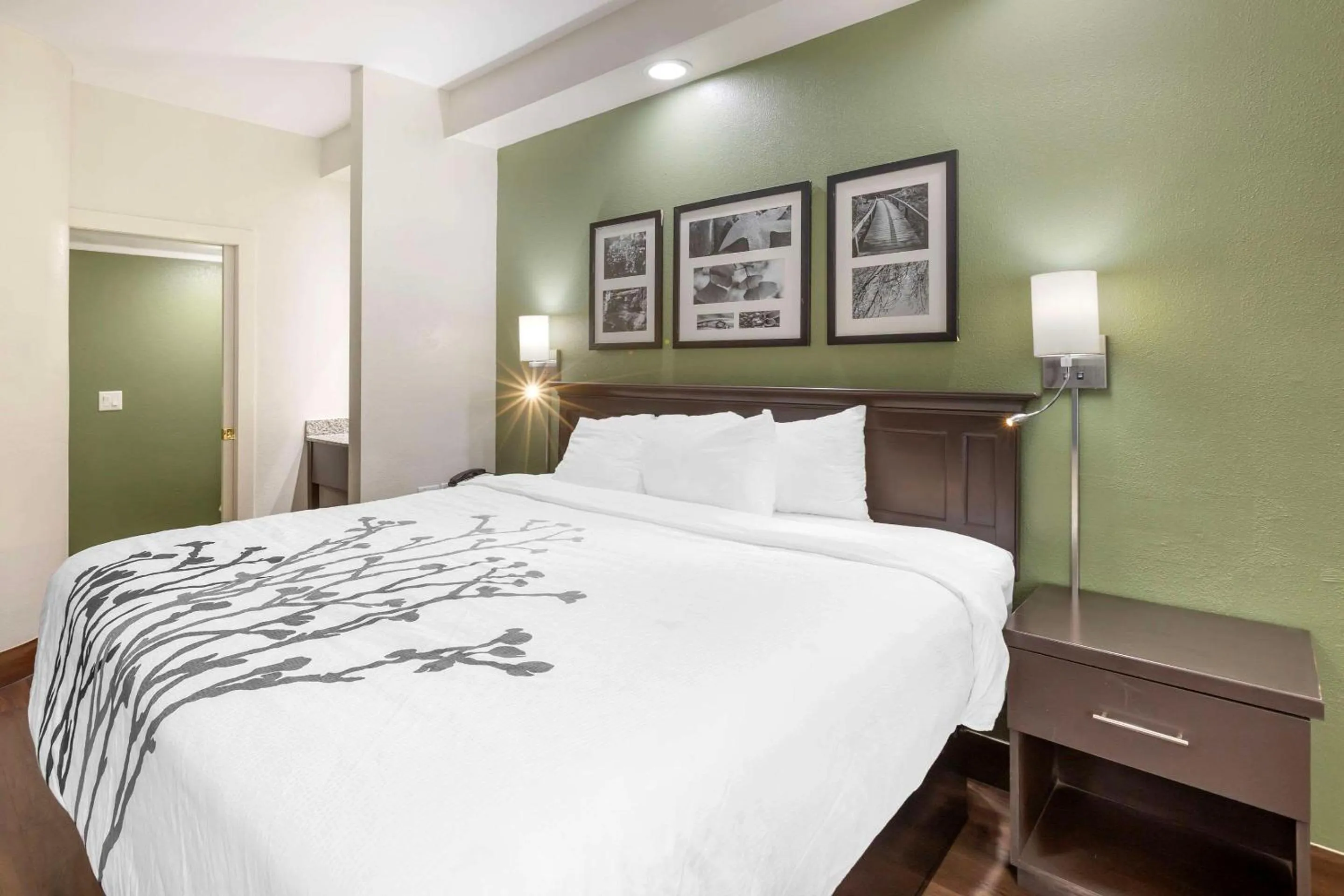 Bedroom in Sleep Inn