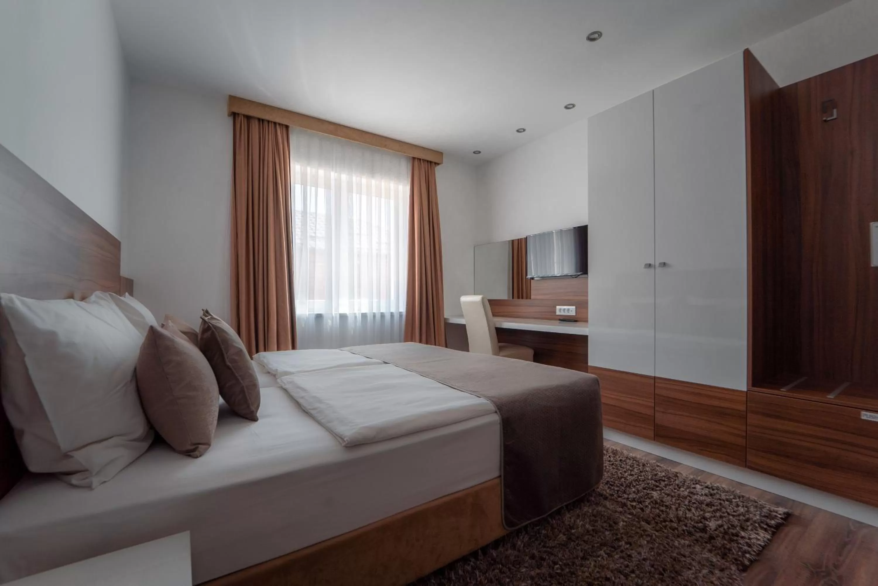 Photo of the whole room, Bed in Hotel Mirjana & Rastoke