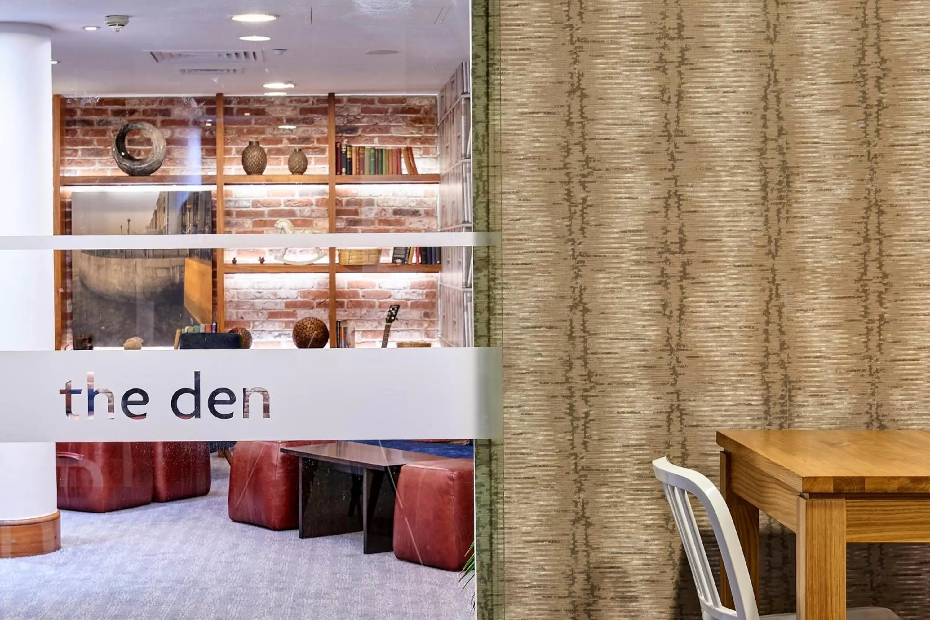 Meeting/conference room in Staybridge Suites Liverpool by IHG