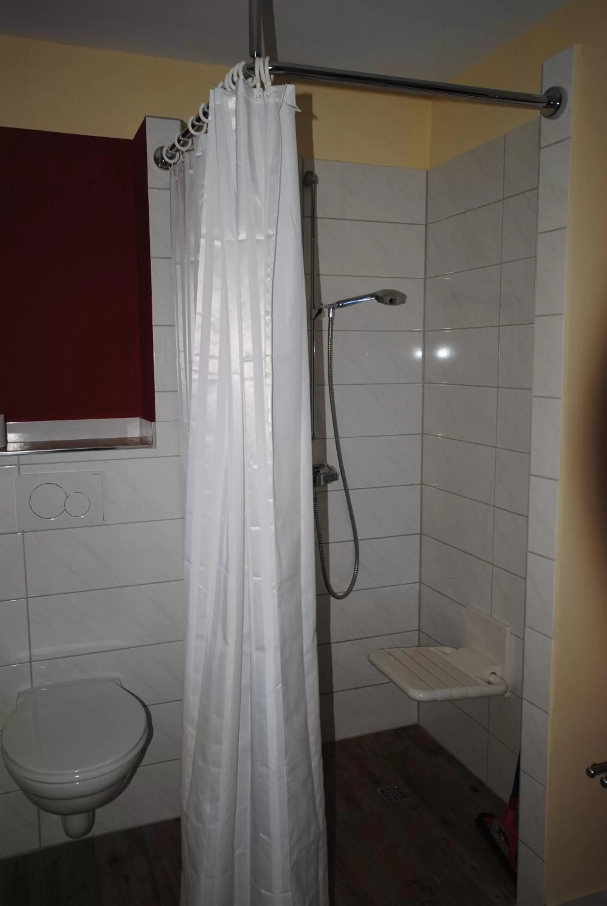 Bathroom in Gästehaus Howe