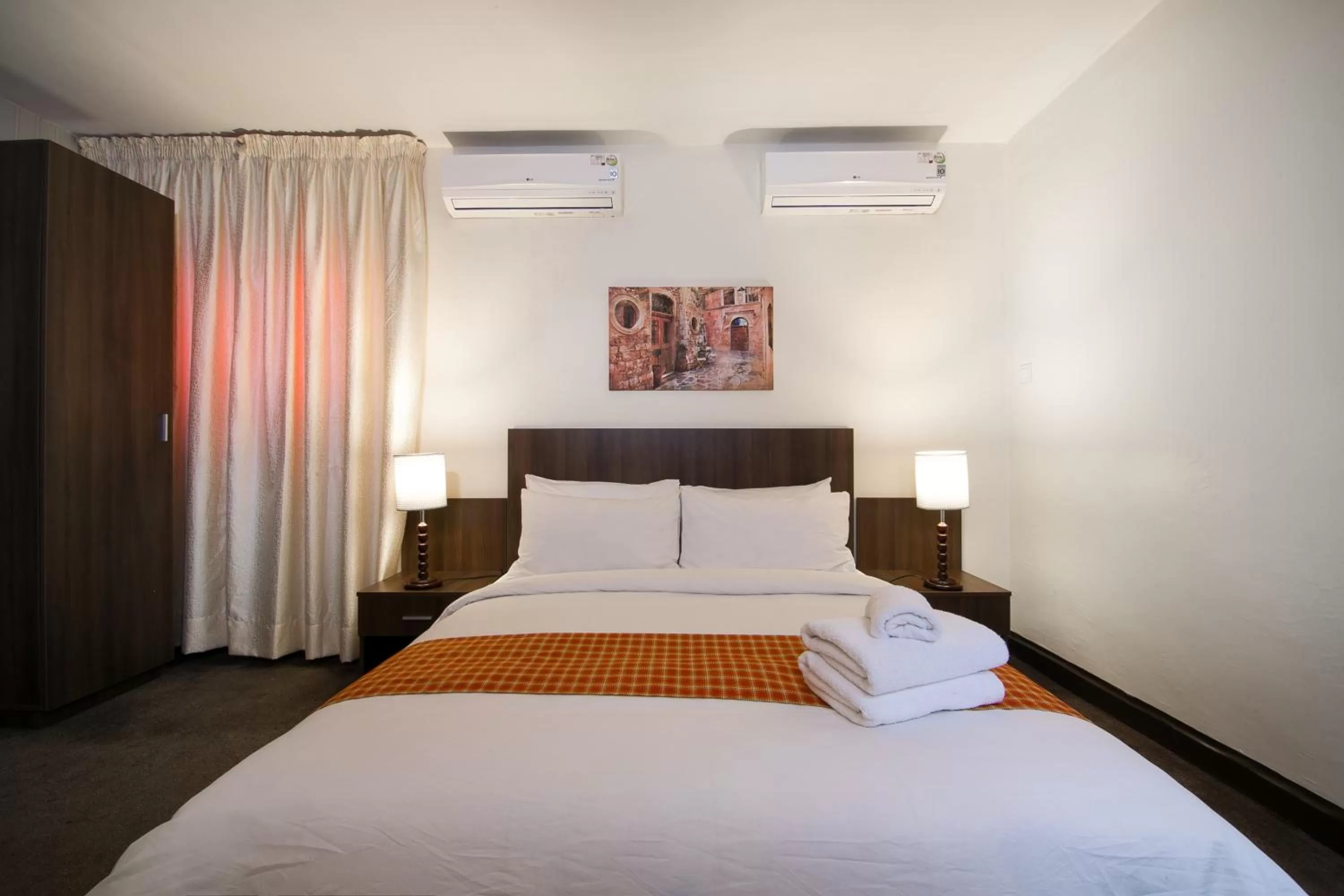 Bedroom, Bed in Sinclair Guest House