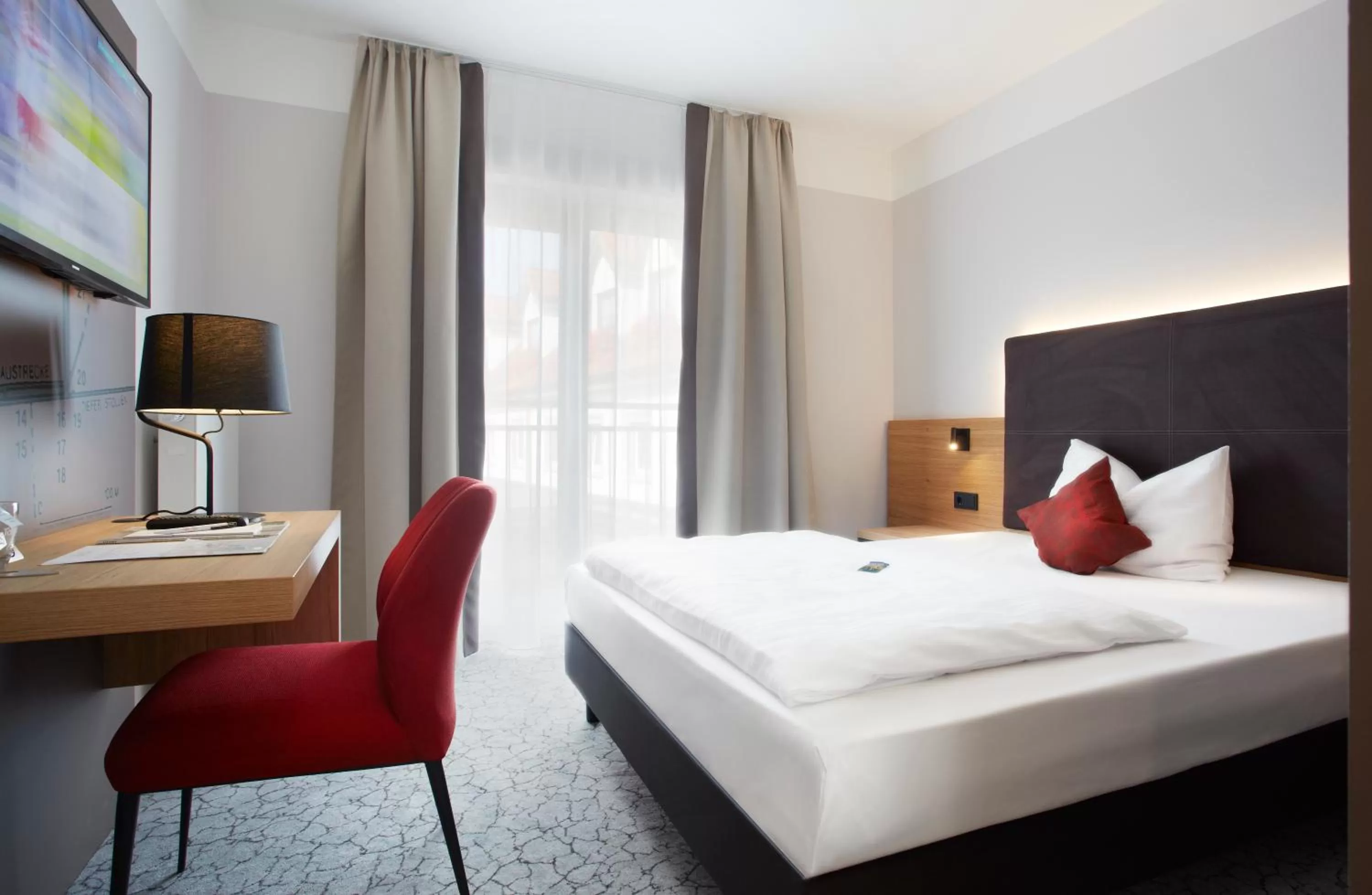 Photo of the whole room, Bed in Hotel & Restaurant Wilder Mann