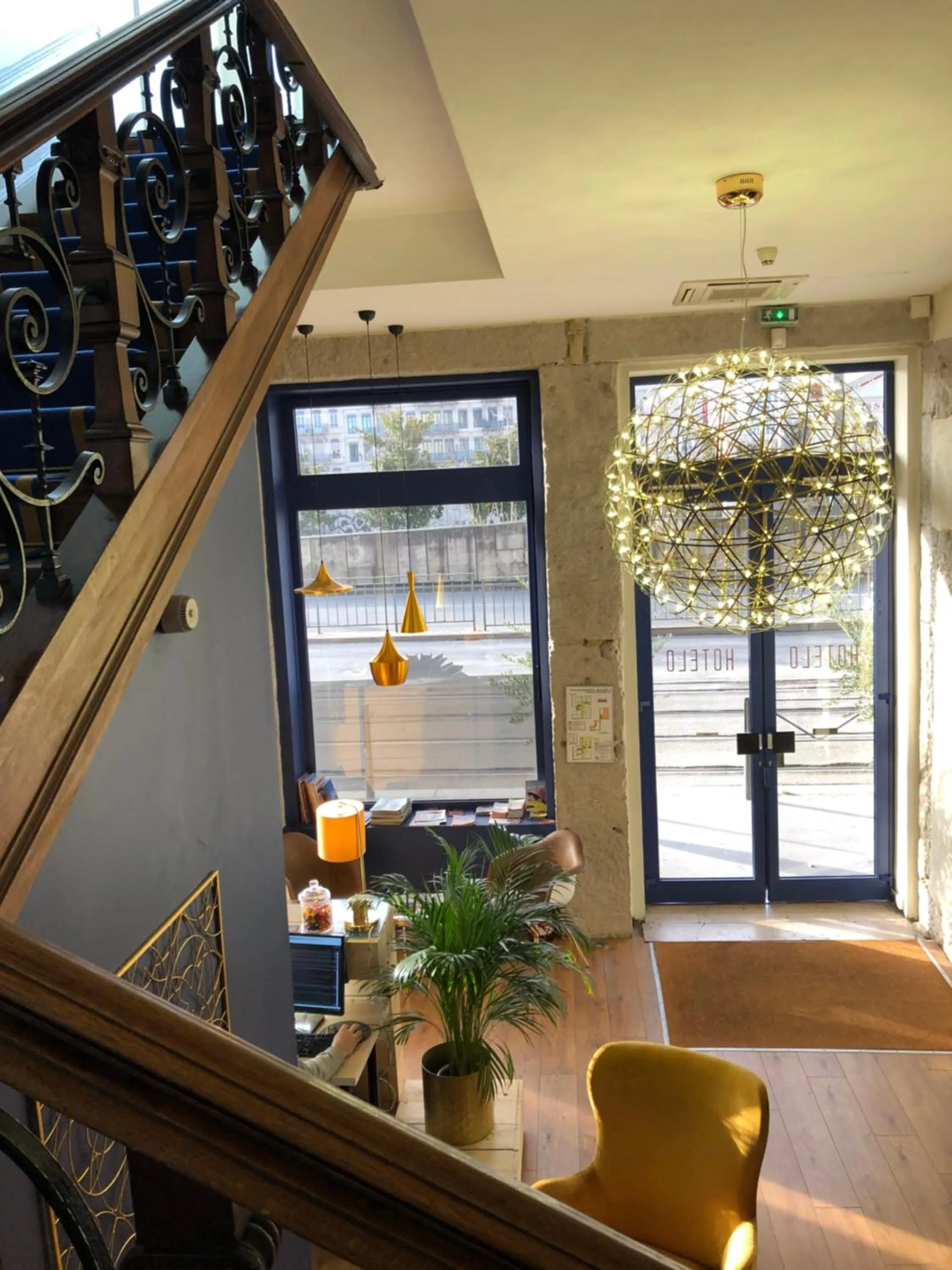 Lobby or reception in Hotelo Lyon Charité