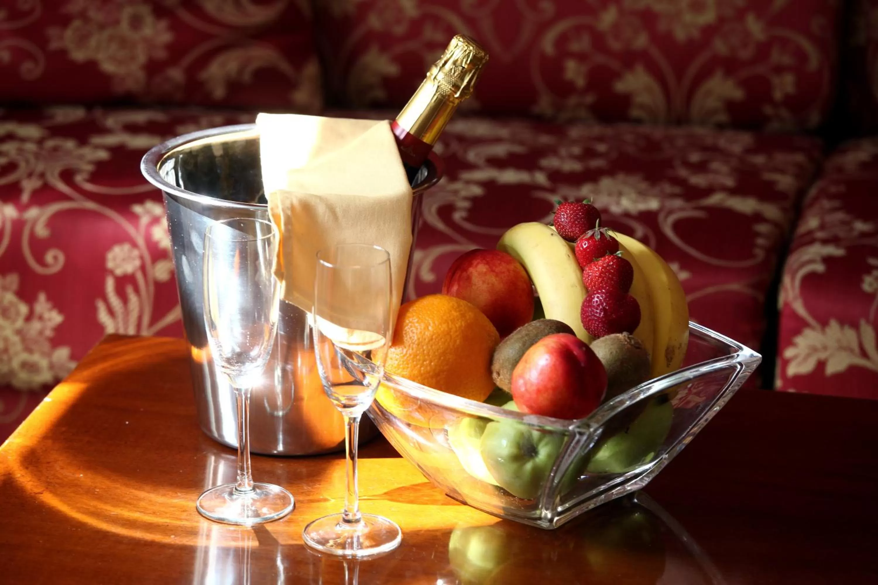 Food and drinks in Hotel Suite Home Prague