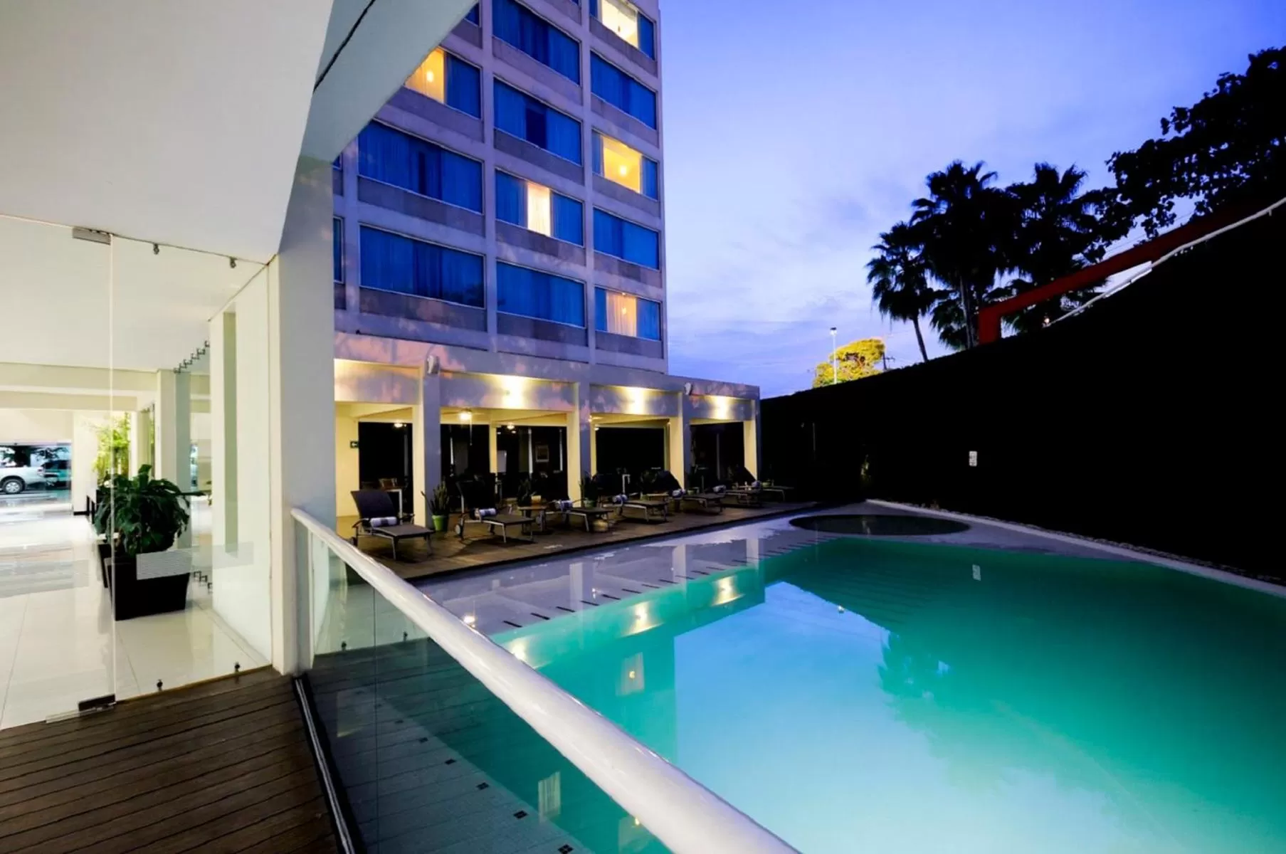 Swimming pool in Crowne Plaza Villahermosa by IHG