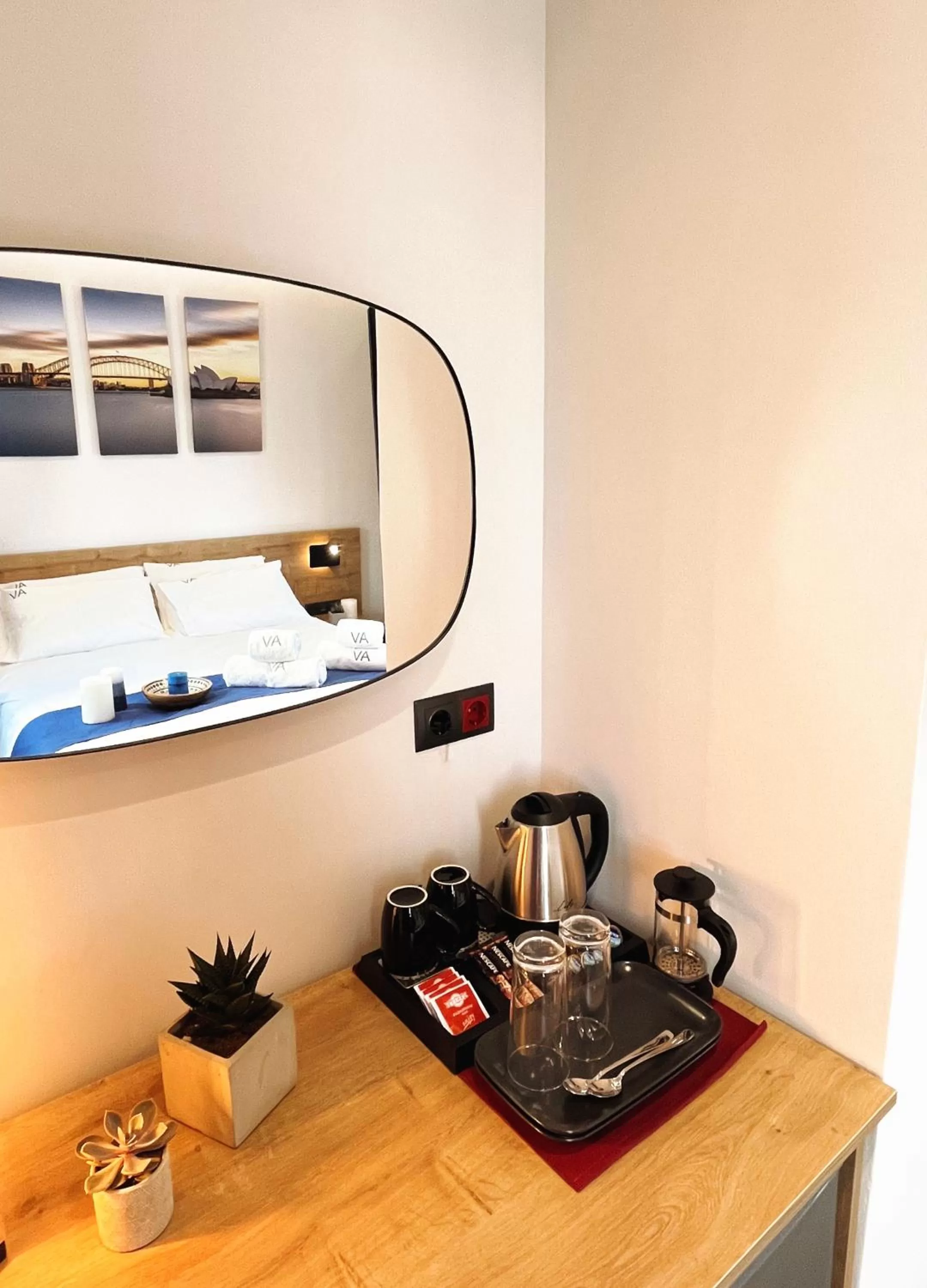 Coffee/tea facilities in Exarchia House Project