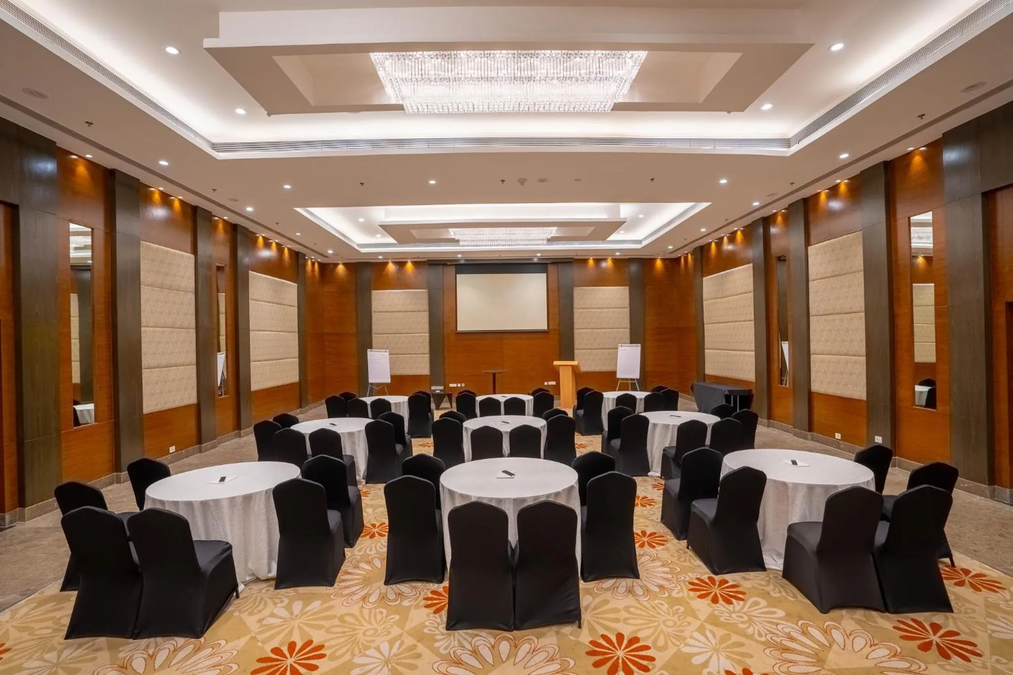 Banquet/Function facilities in Radisson Blu Pune Hinjawadi