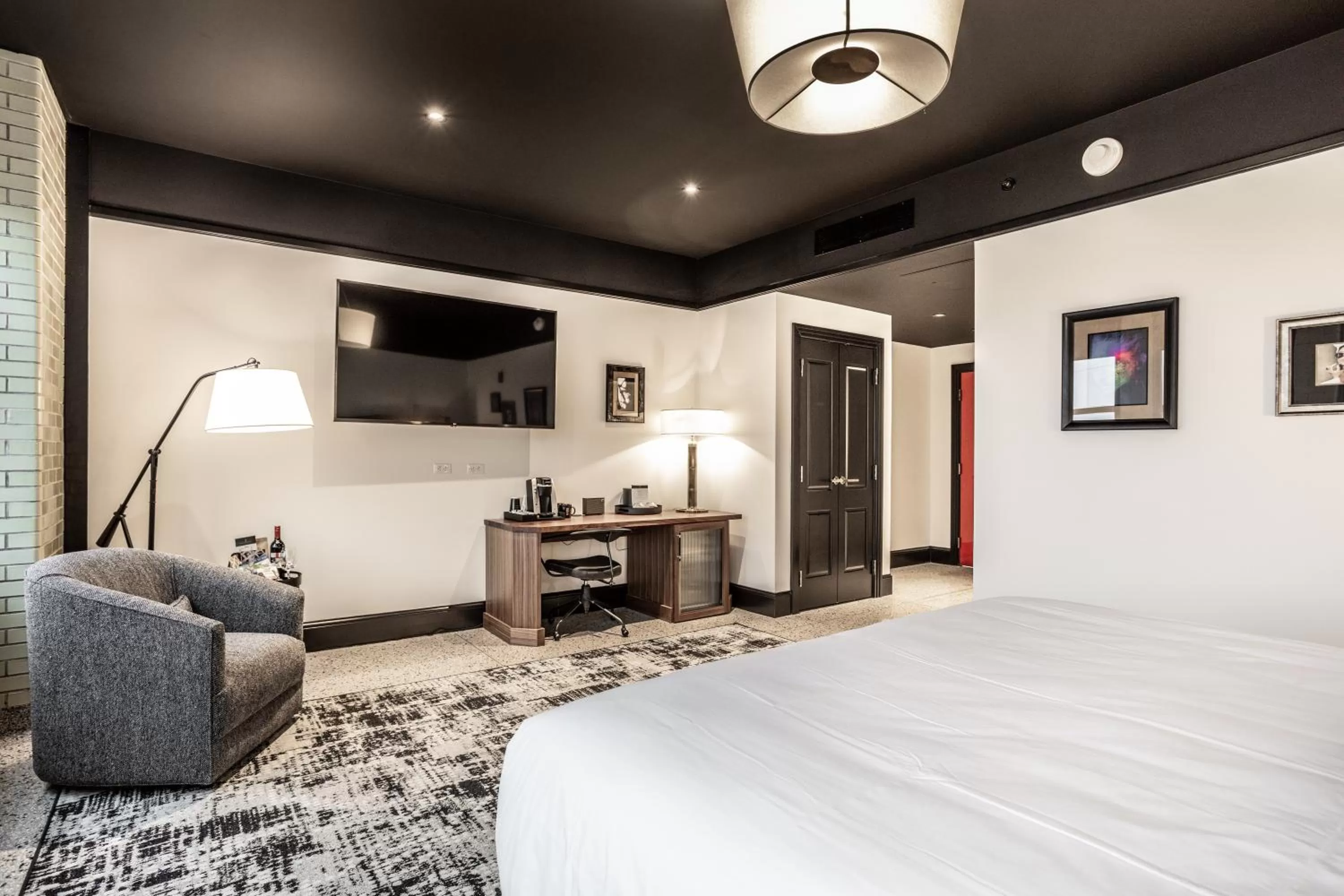 Bed in Bottleworks Hotel