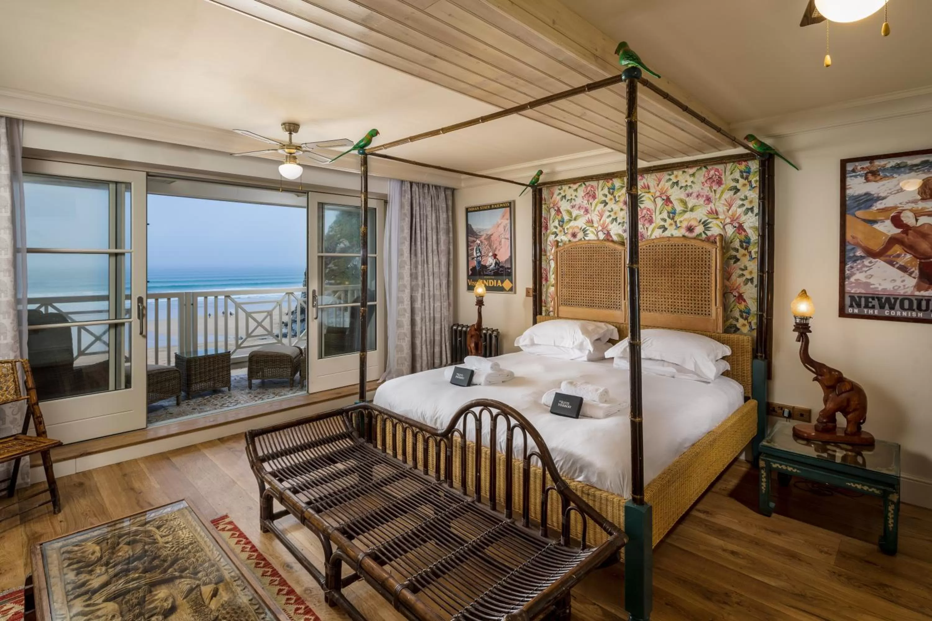 Balcony/Terrace, Bed in Tolcarne Beach Colonial Restaurant and Rooms