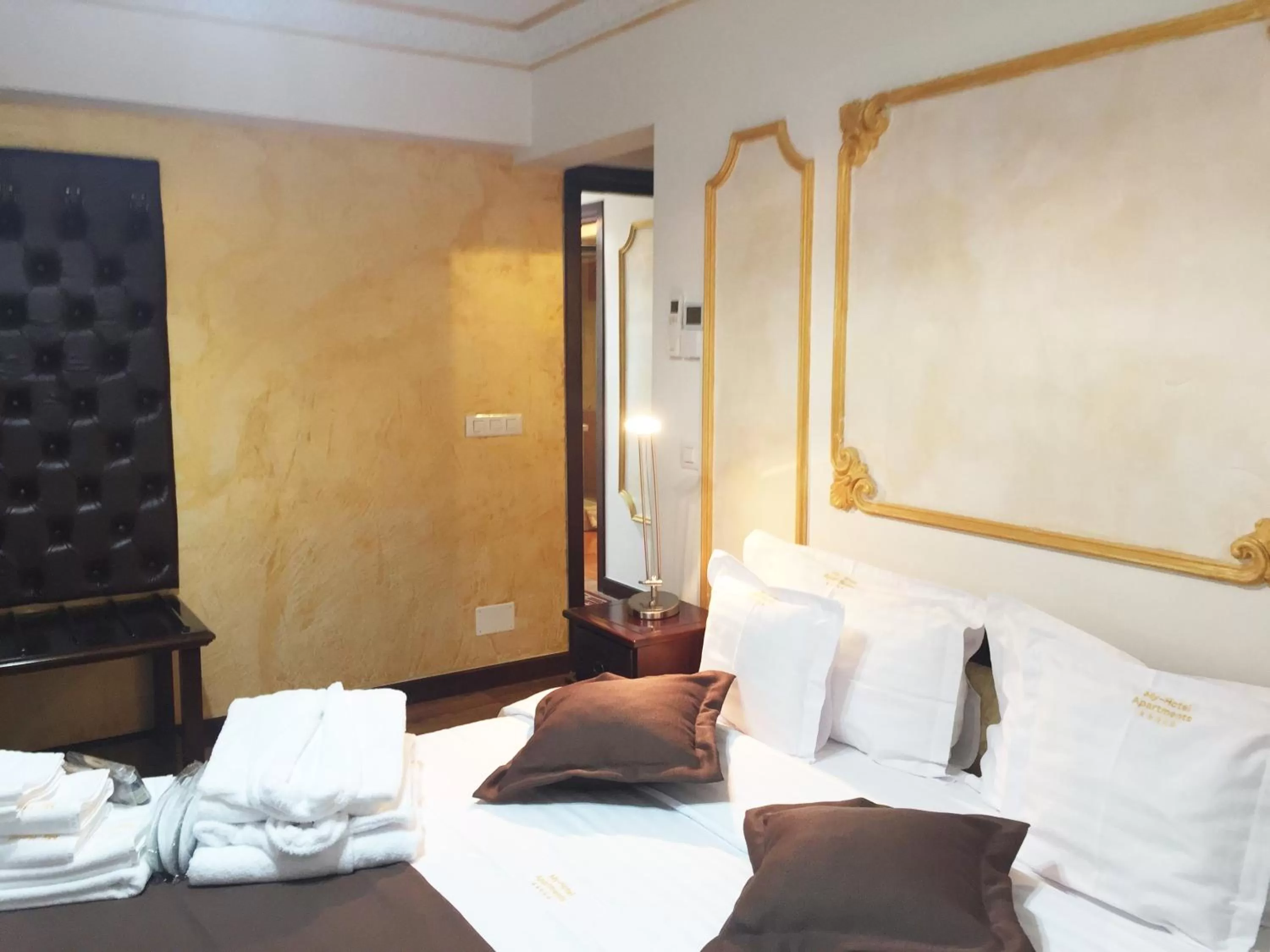 Decorative detail, Bed in My Hotel Apartments