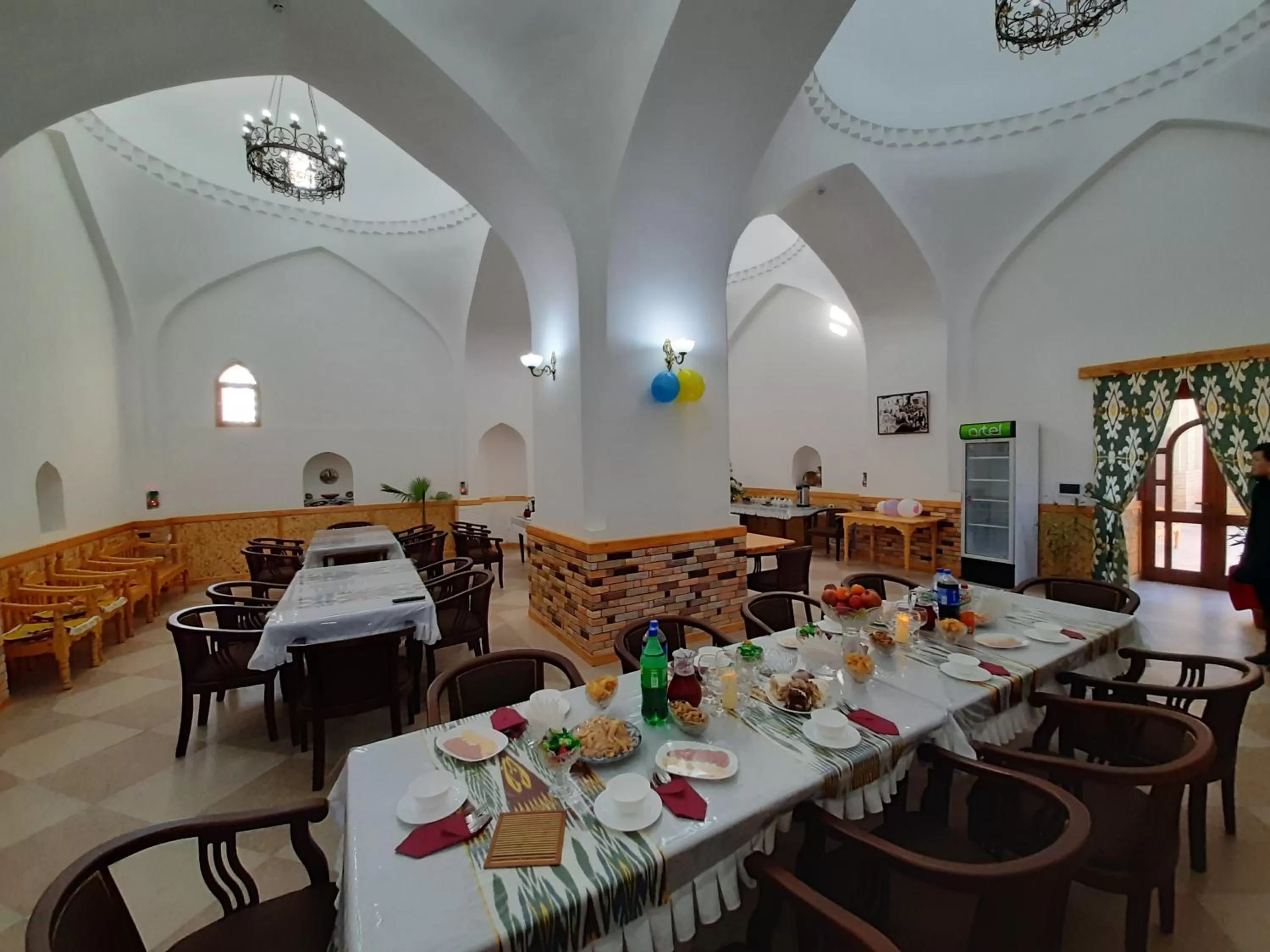 Restaurant/places to eat in madrasah Polvon-Qori boutique hotel XIX century