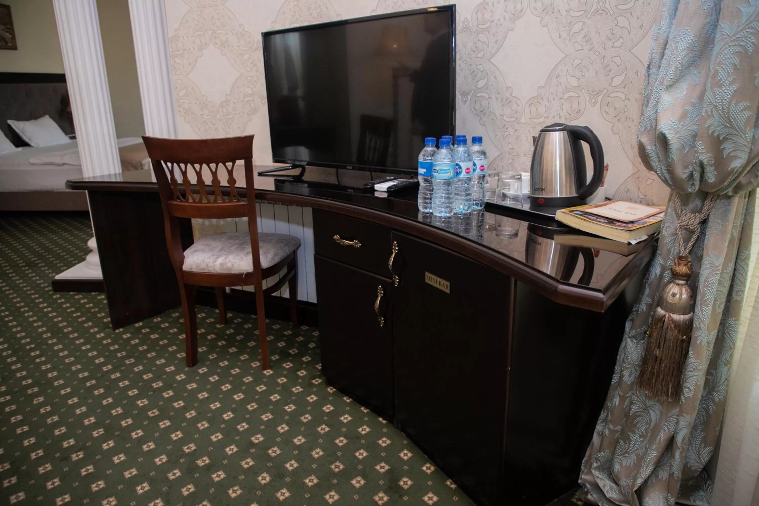 Coffee/tea facilities in Gloria Hotel