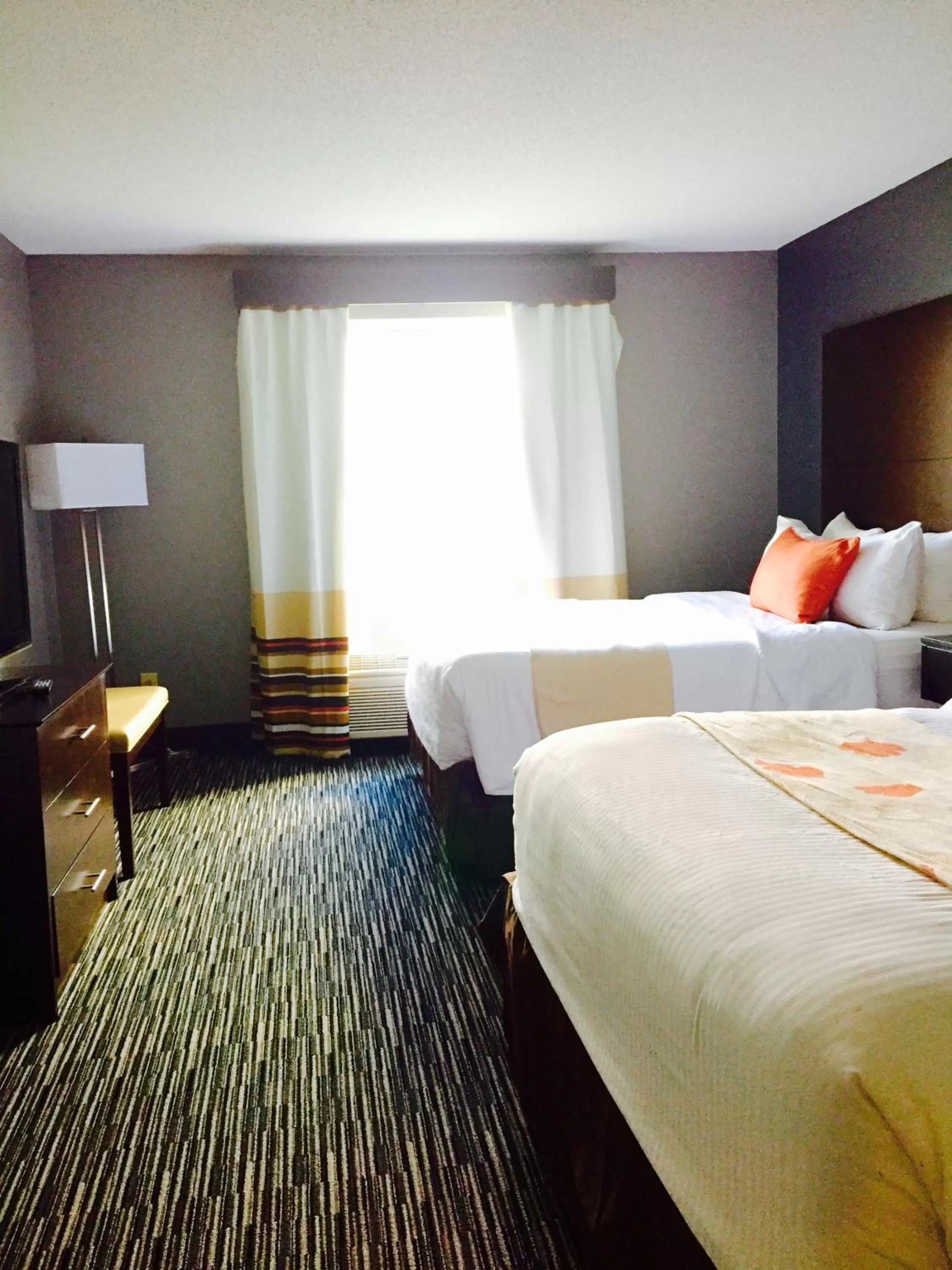 Bedroom, Bed in Hawthorn Extended Stay by Wyndham Columbus West