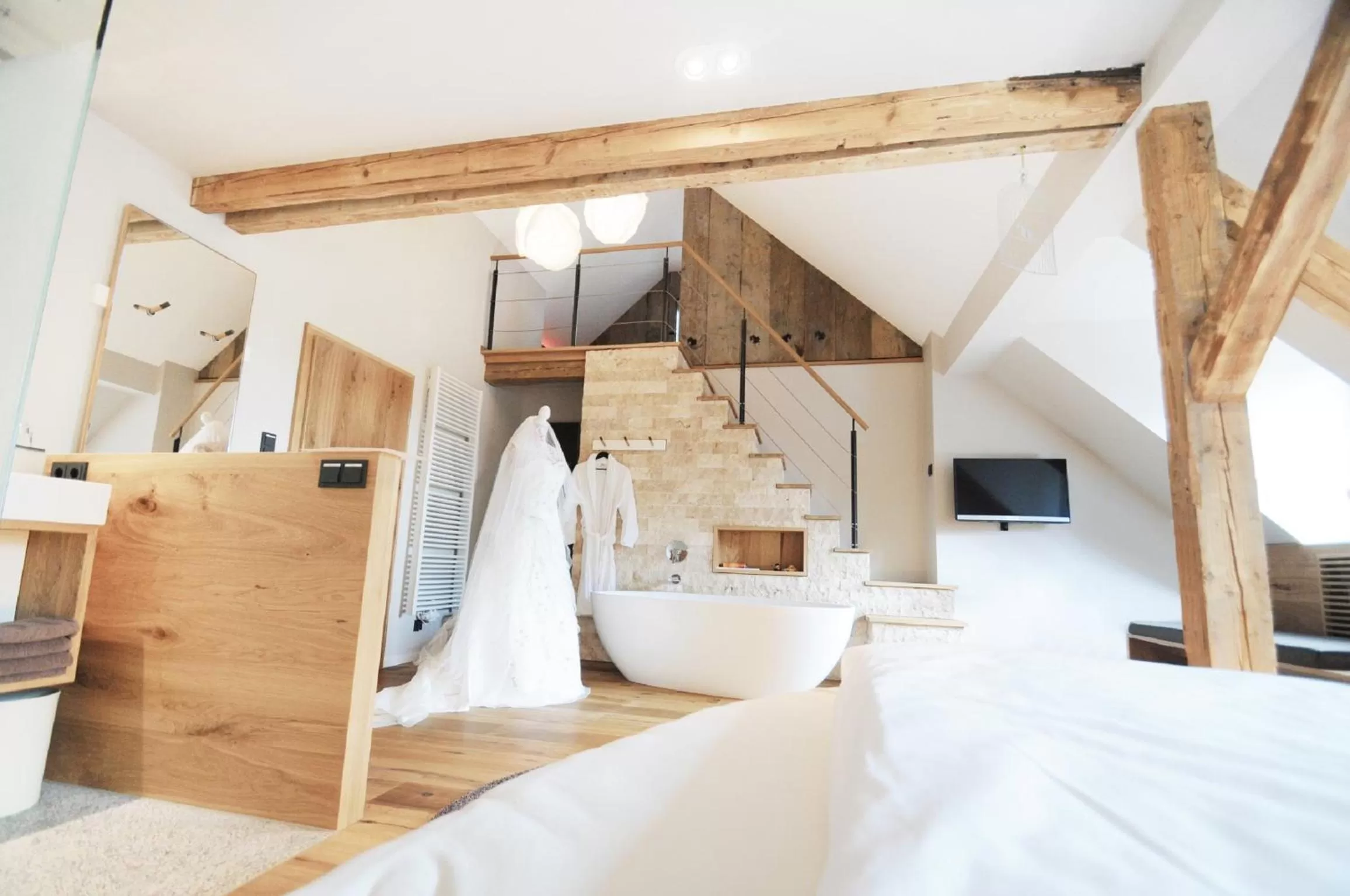 Bedroom, Bed in Hotel Waldvogel