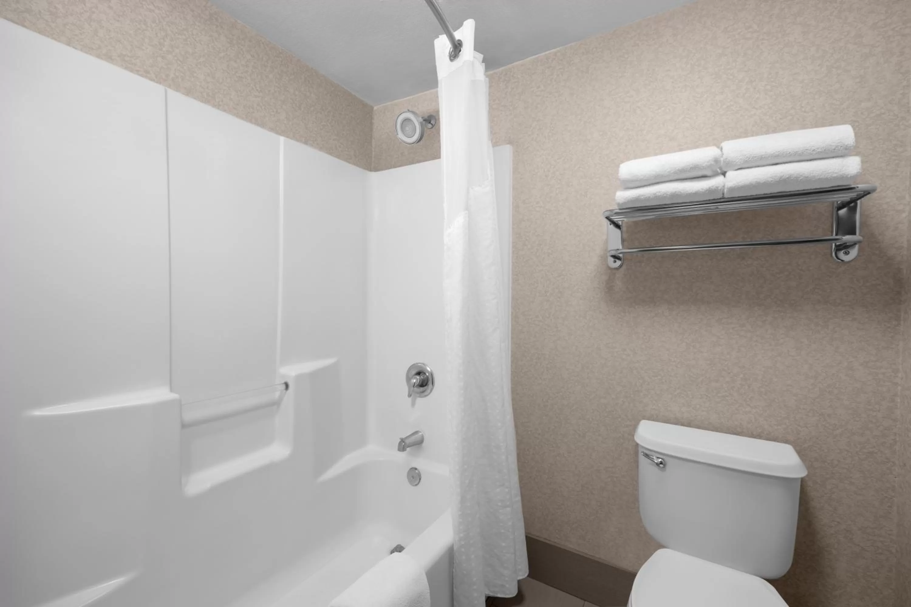 Bathroom in Holiday Inn Express Hotel & Suites Scottsdale - Old Town by IHG