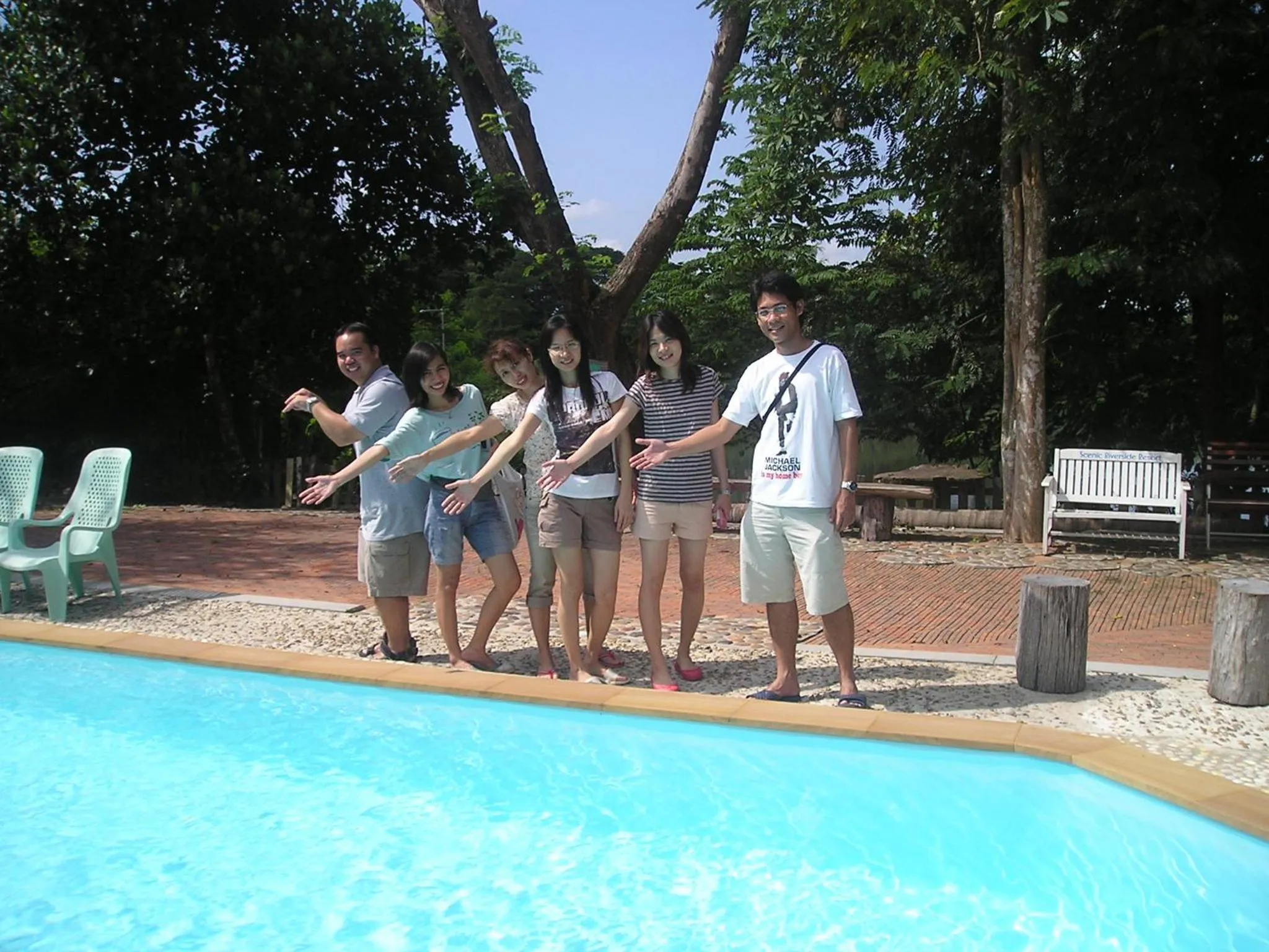 Scenic Riverside Resort