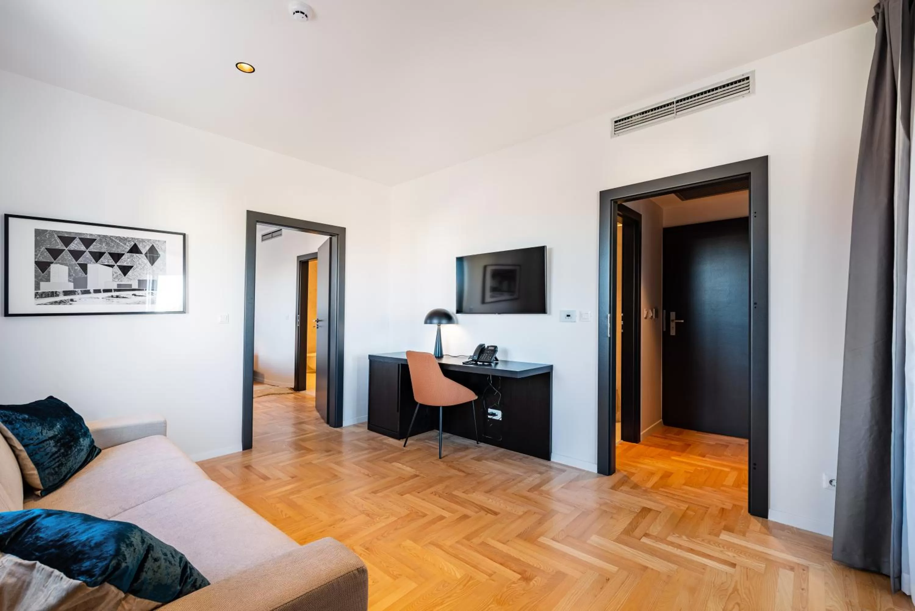 TV and multimedia in Miramare Hotel