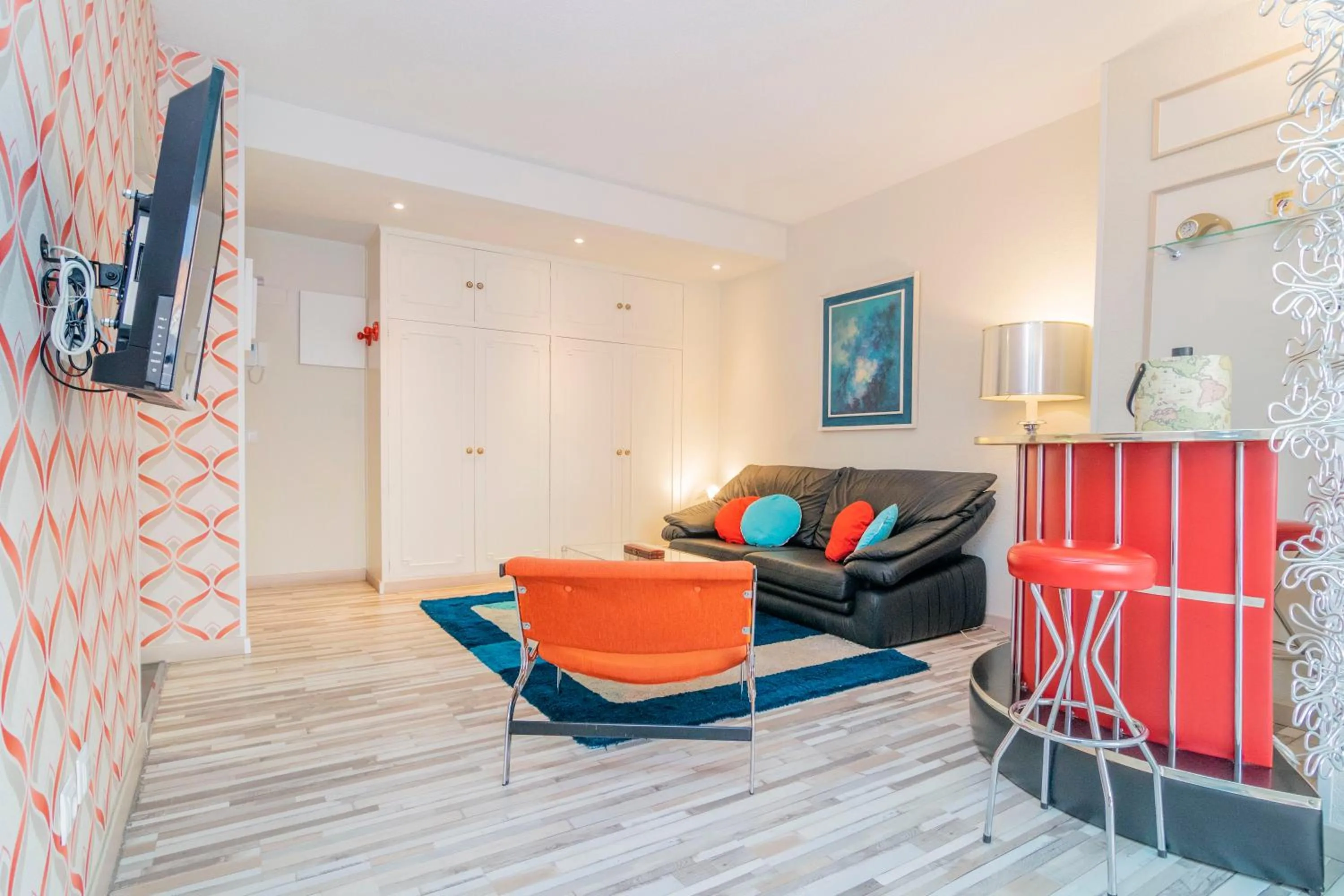 Dining area in Far Home Gran Vía