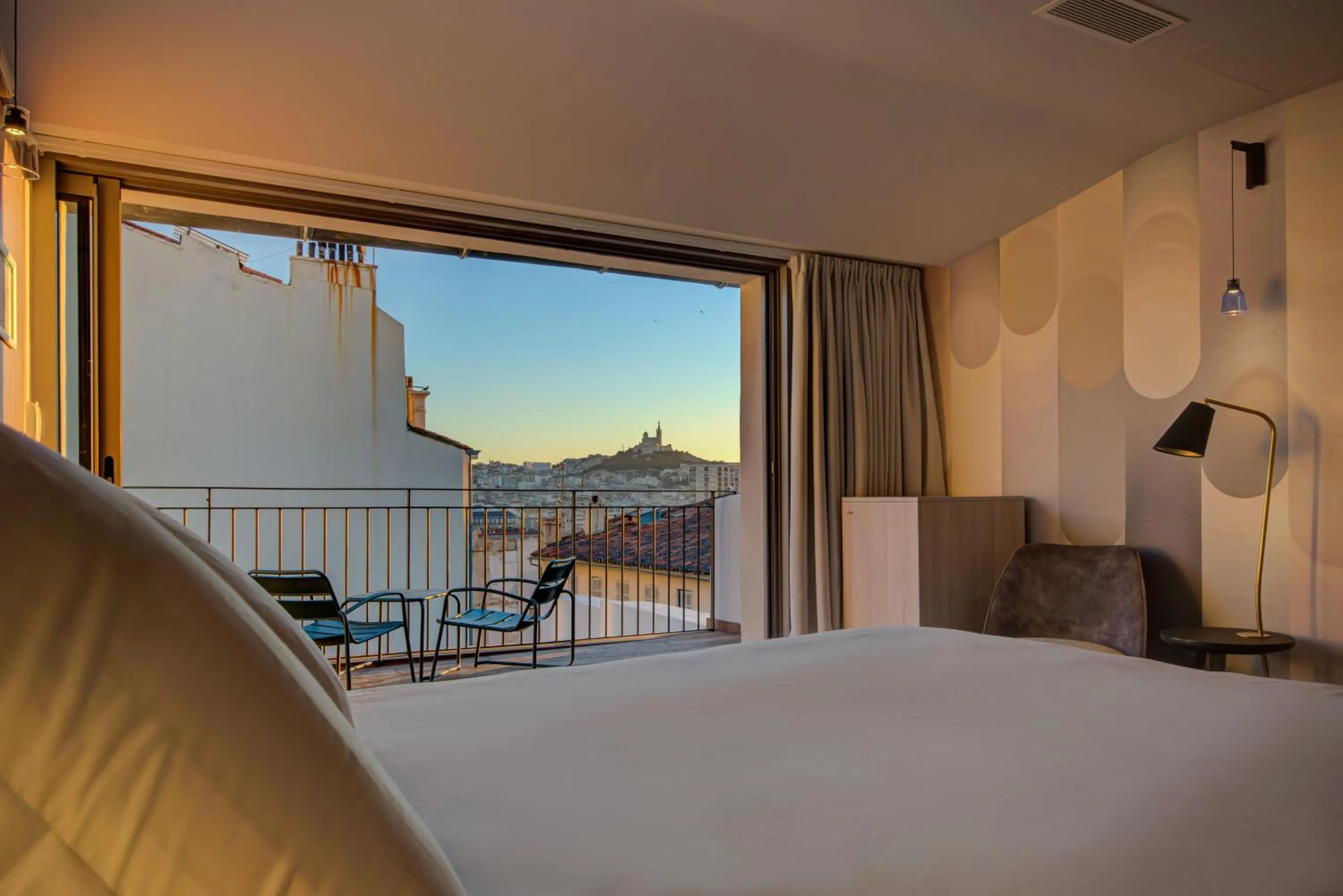 Photo of the whole room, Bed in Alex Hotel & Spa